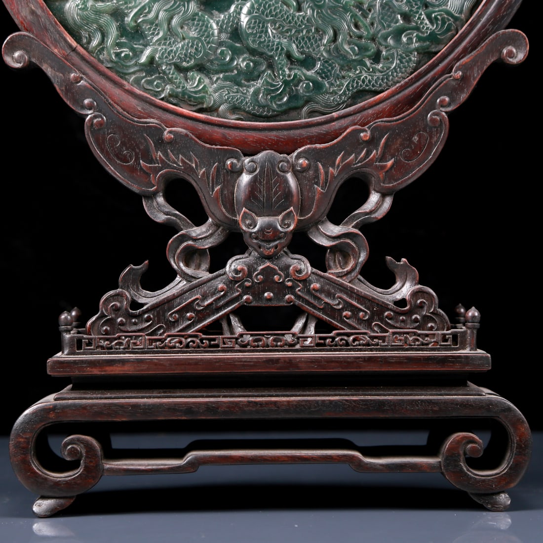A Perfect Jasper Dragon Pattern Table Screen - 5