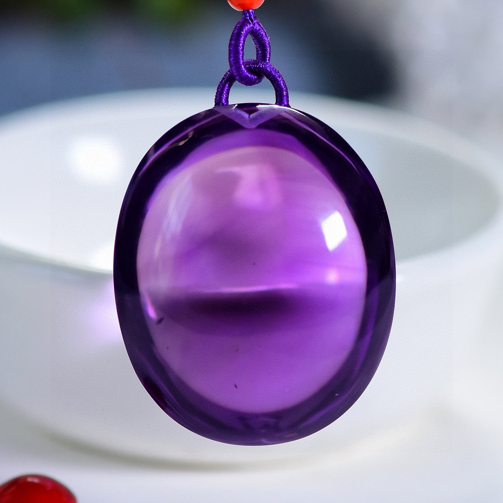 An Exquisite Crystal Pendant - 5