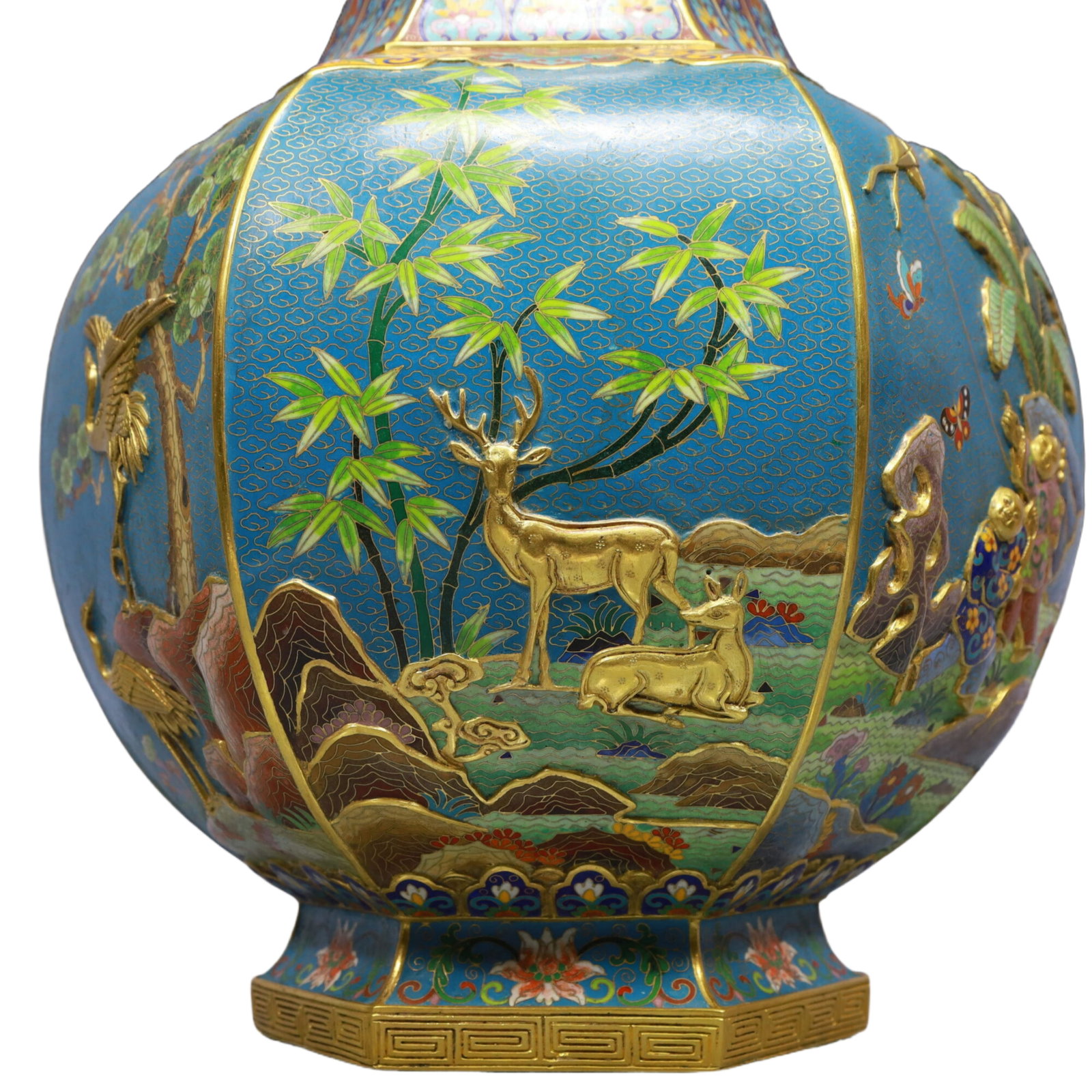 A Huge Cloisonne Figure,Deer and Crane Pattern Vase, - 4