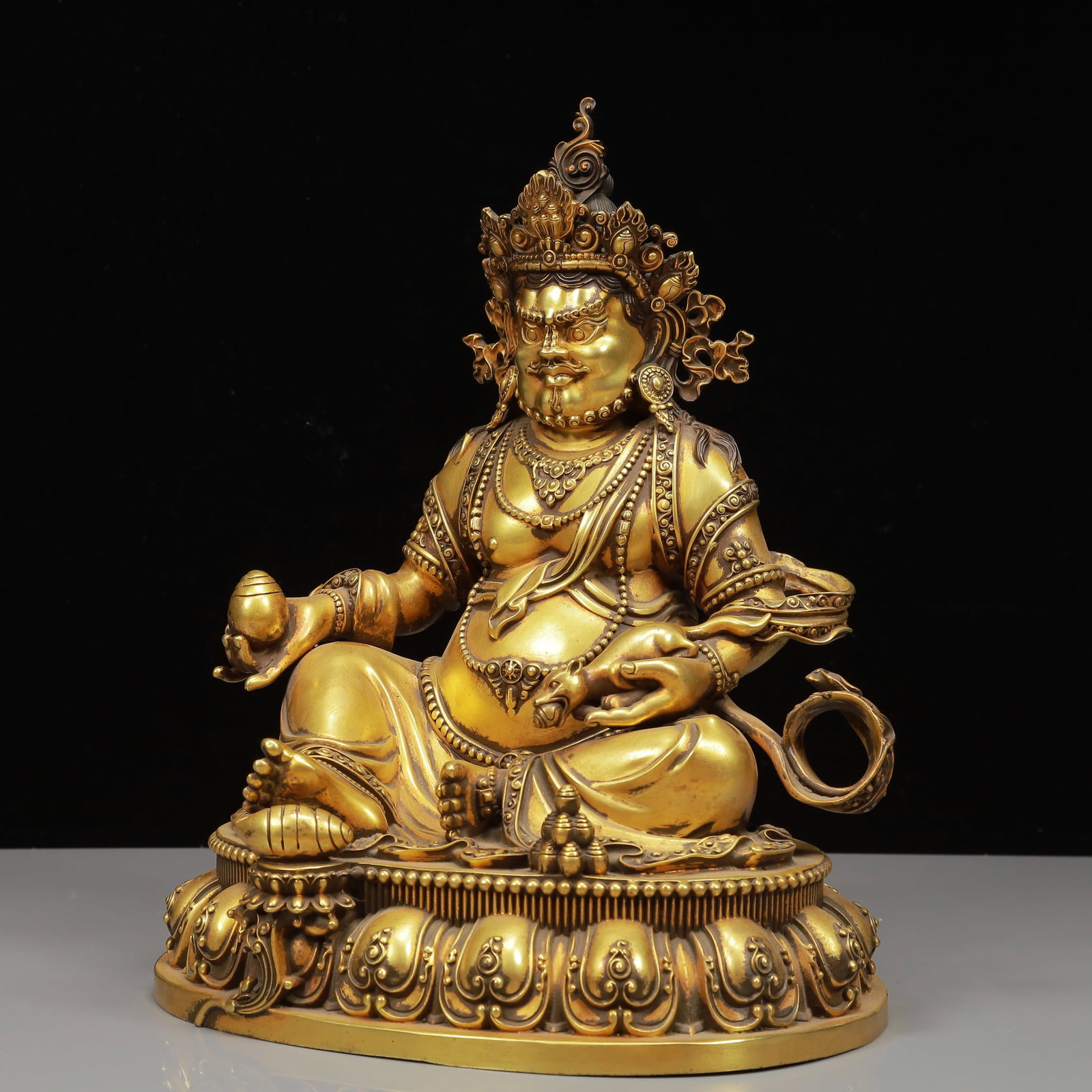 A Solemn Gilt Bronze Statue of Mammon - 5