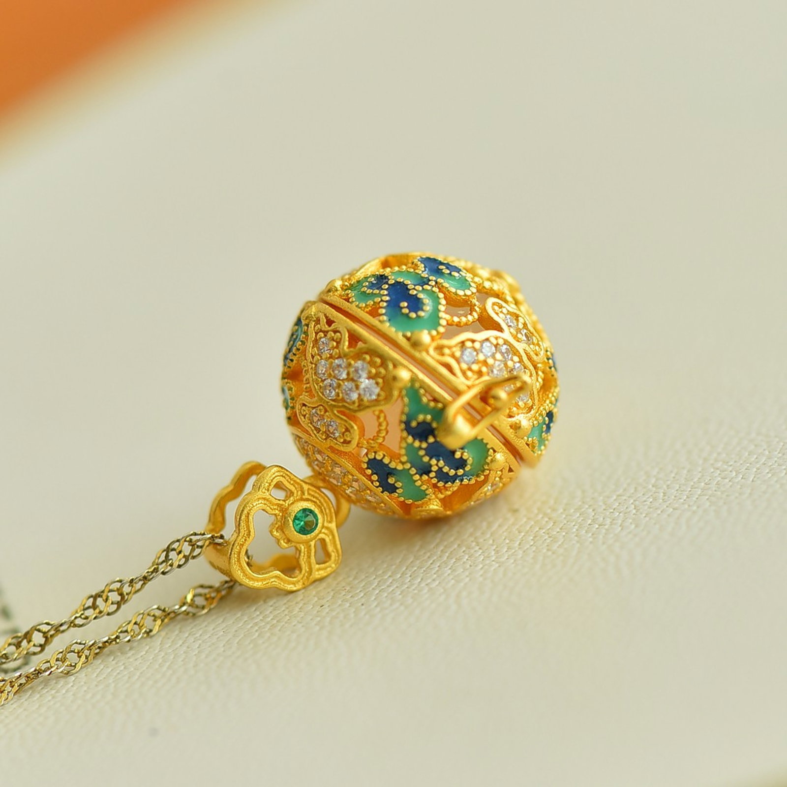 An Exquisite Sterling Silver-Gold Plated Inlaid White Jade Enamel Pendant - 4