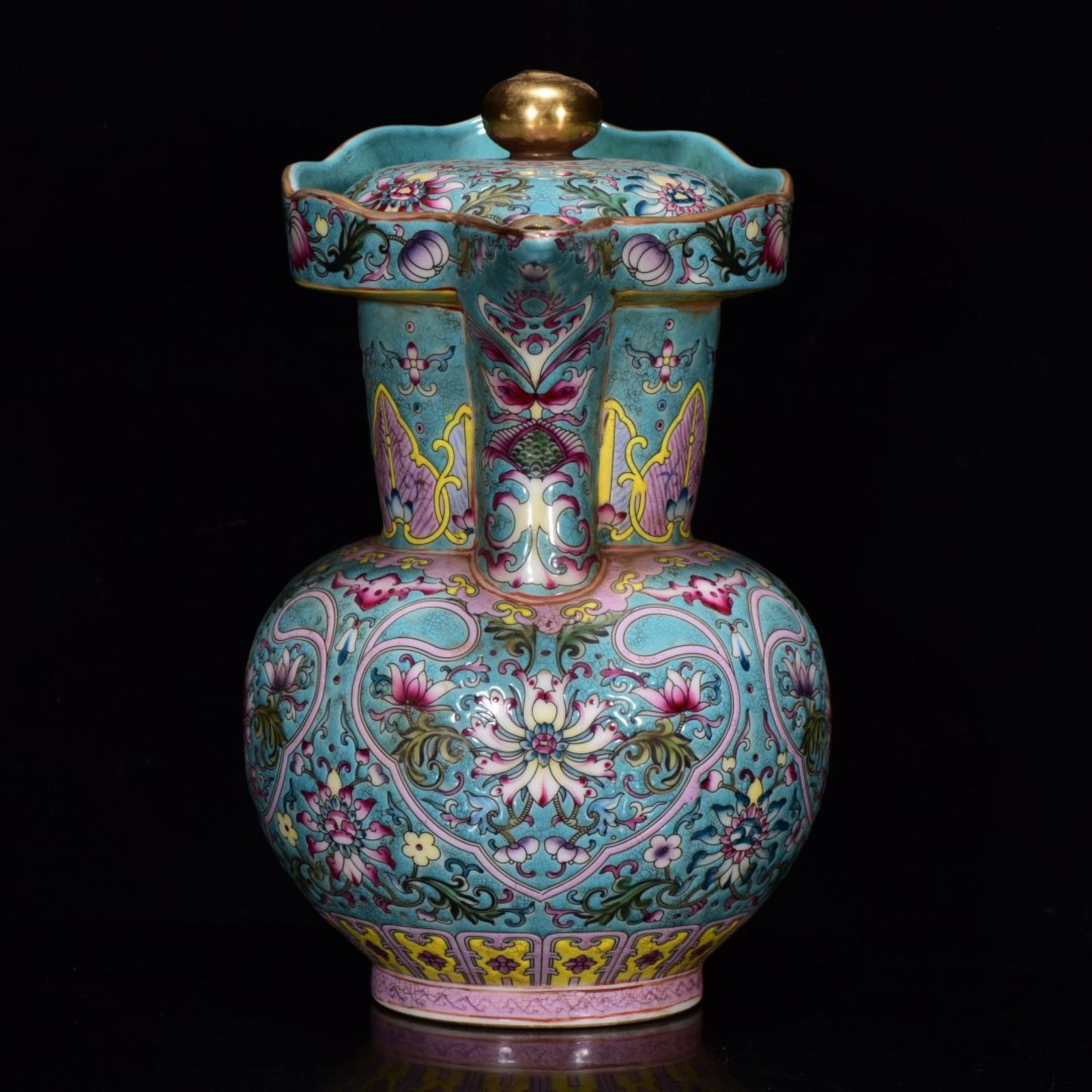 An Exquisite Turquoise Ground Famille-Rose Painted Gold Lotus Pattern Ewer - 2