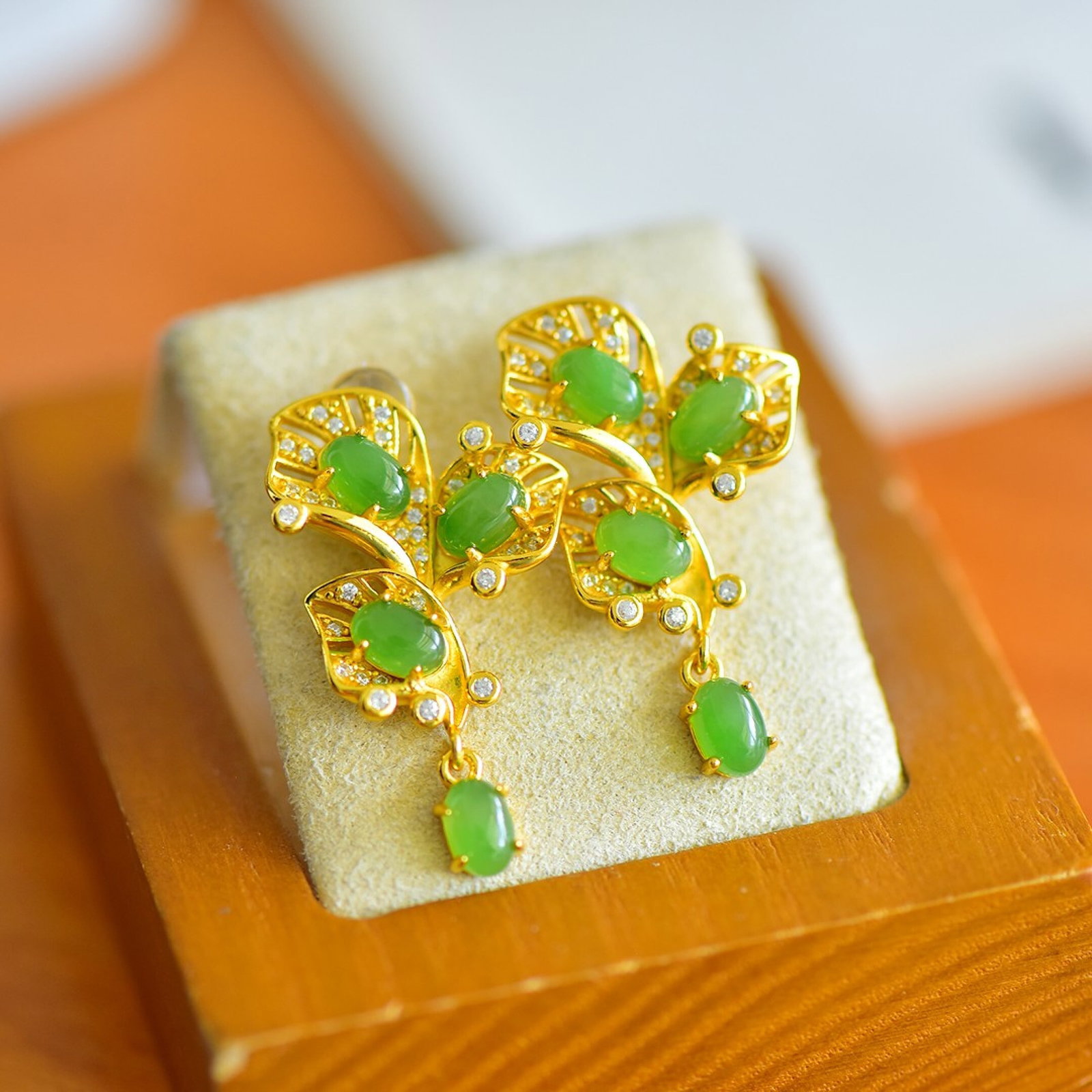 A Pair of Exquisite Sterling Silver-Gold Plated Inlaid Jasper Earrings,Inlaid Diamonds - 2