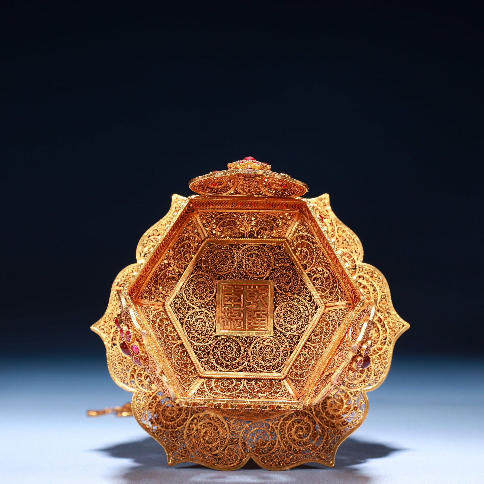 An Exquisite Filigree and Gilding Lotus Pattern Double-Ears and Tripod Ornament,Inlaid Gems - 11