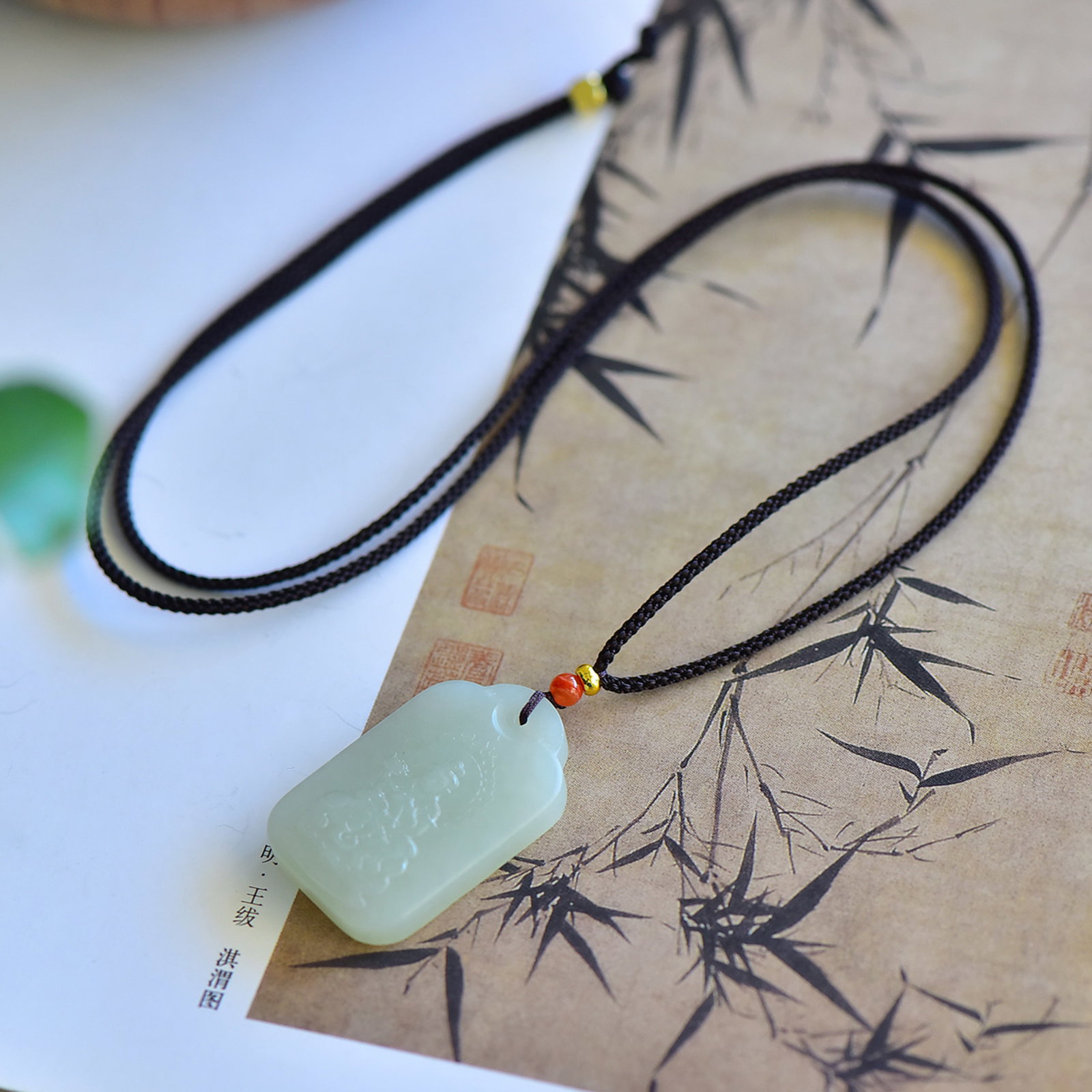 An Exquisite White Jade Bodhisattva Pendant - 3