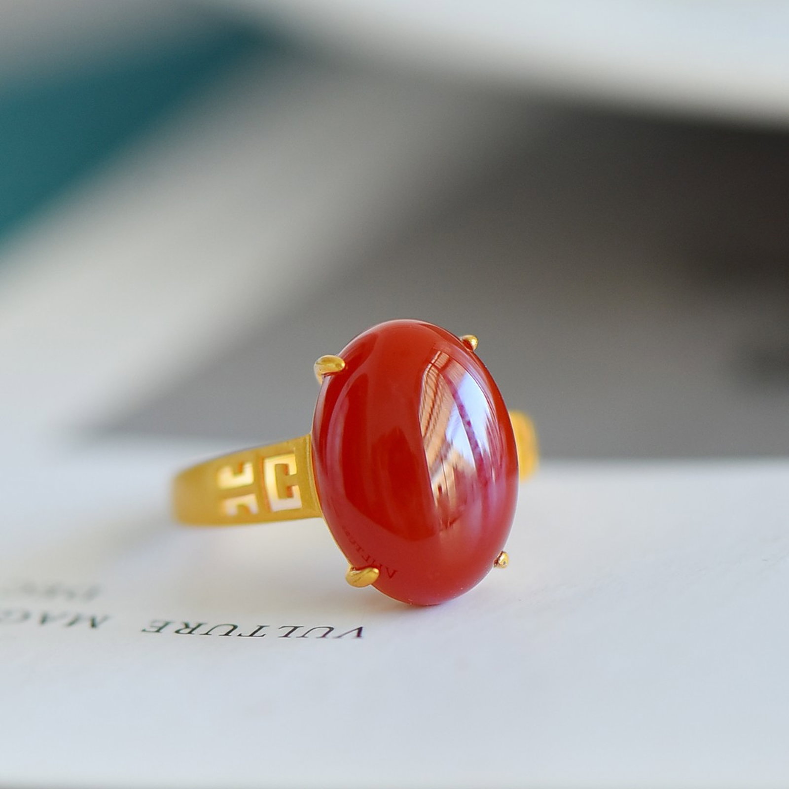 An Exquisite Sterling Silver-Gold Plated Inlaid Agate Ring - 4