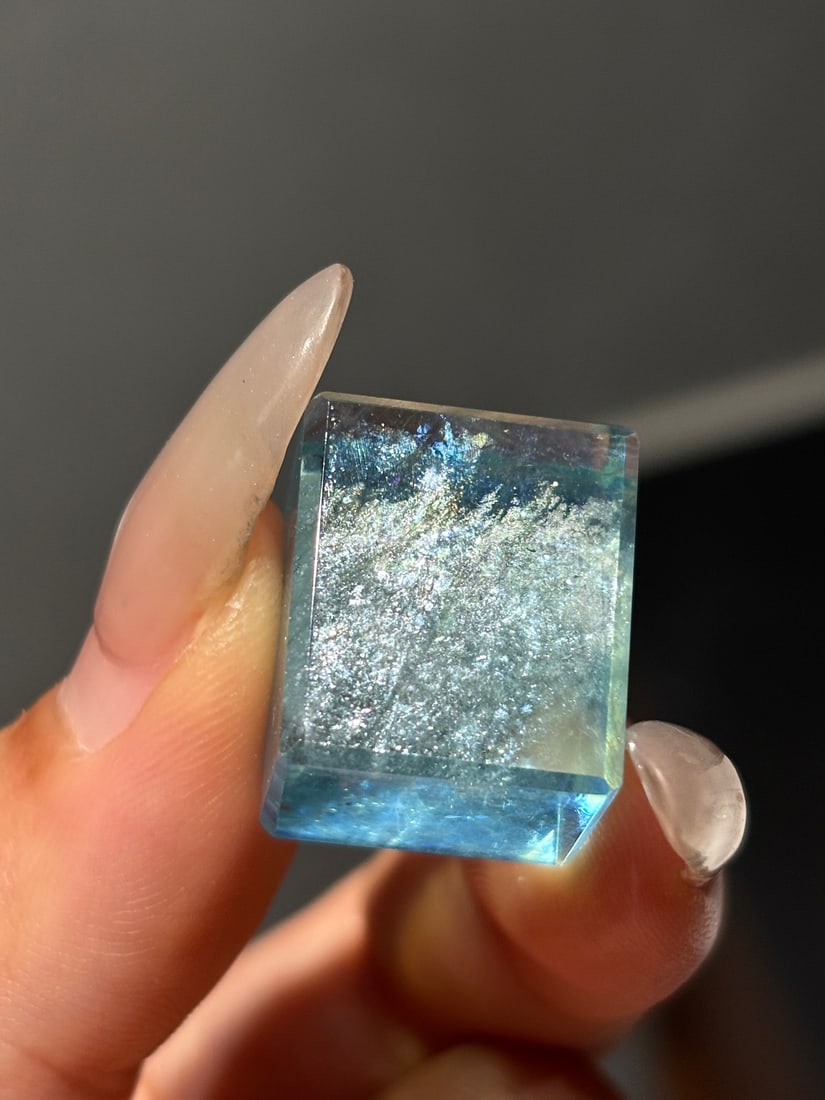 An Exquisite Aquamarine Pendant - 4