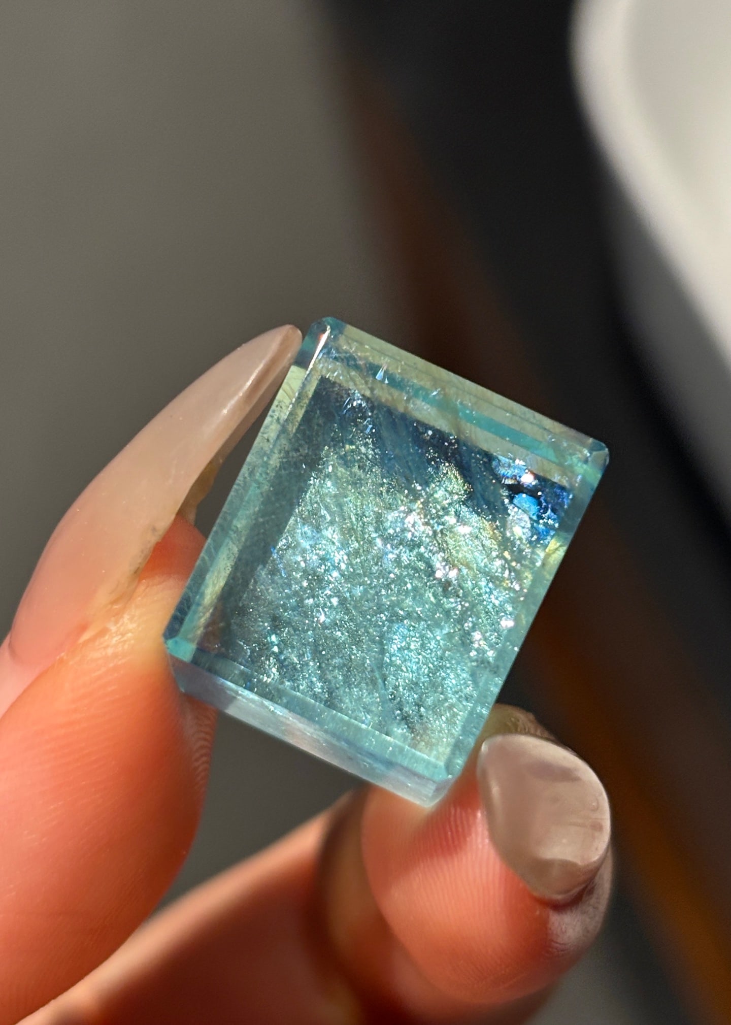 An Exquisite Aquamarine Pendant - 5