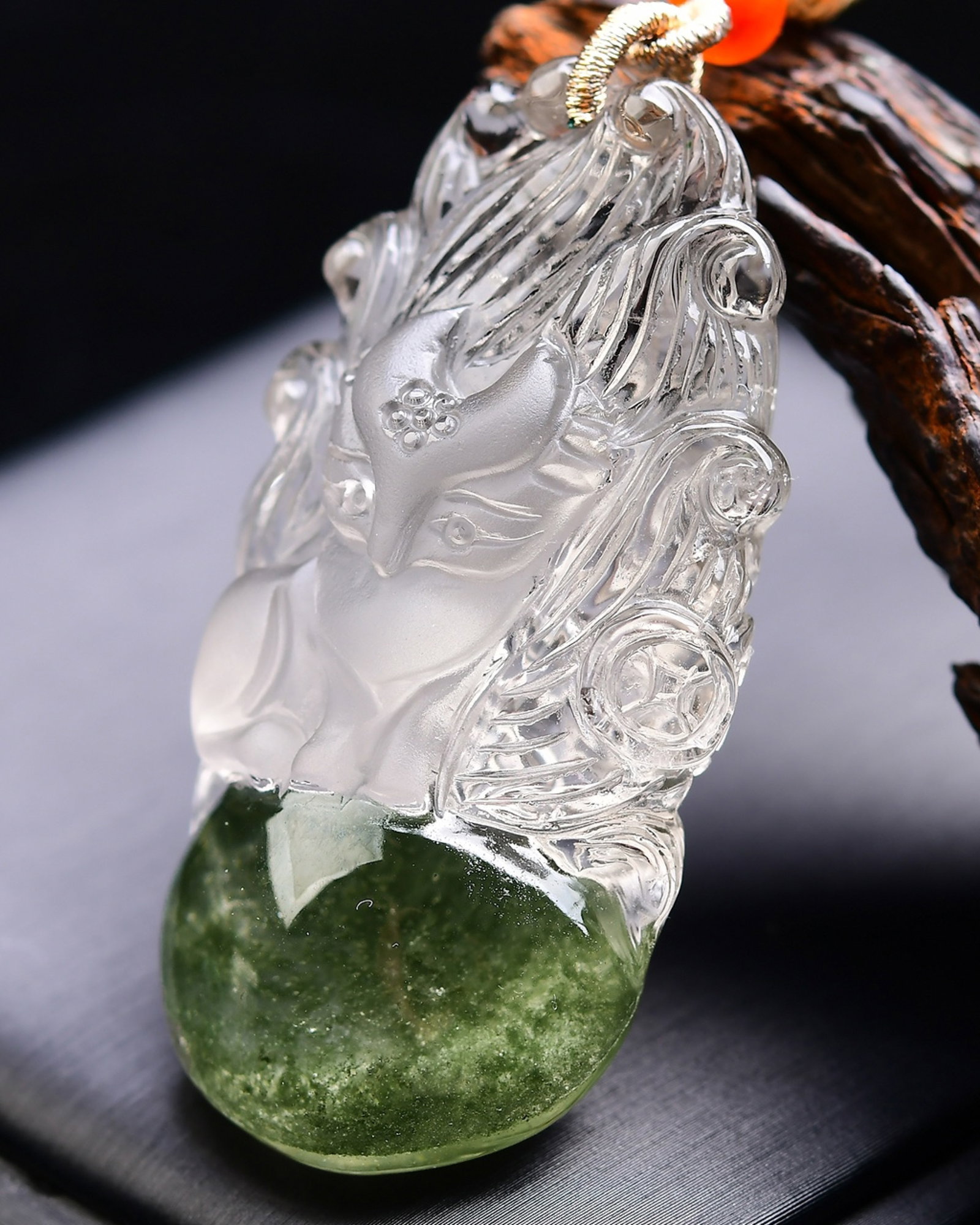 An Exquisite Crystal Nine-Tailed Fox Pendant - 4