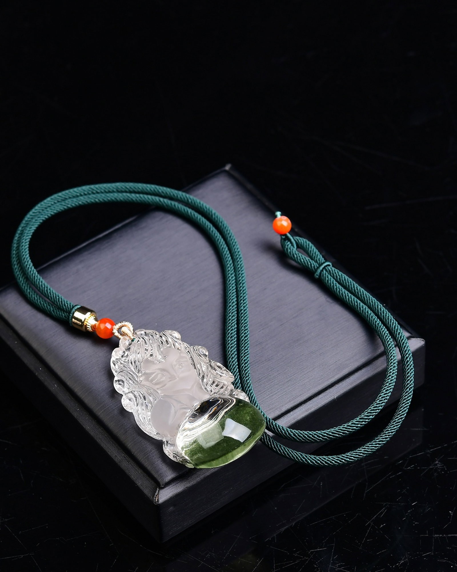 An Exquisite Crystal Nine-Tailed Fox Pendant - 5