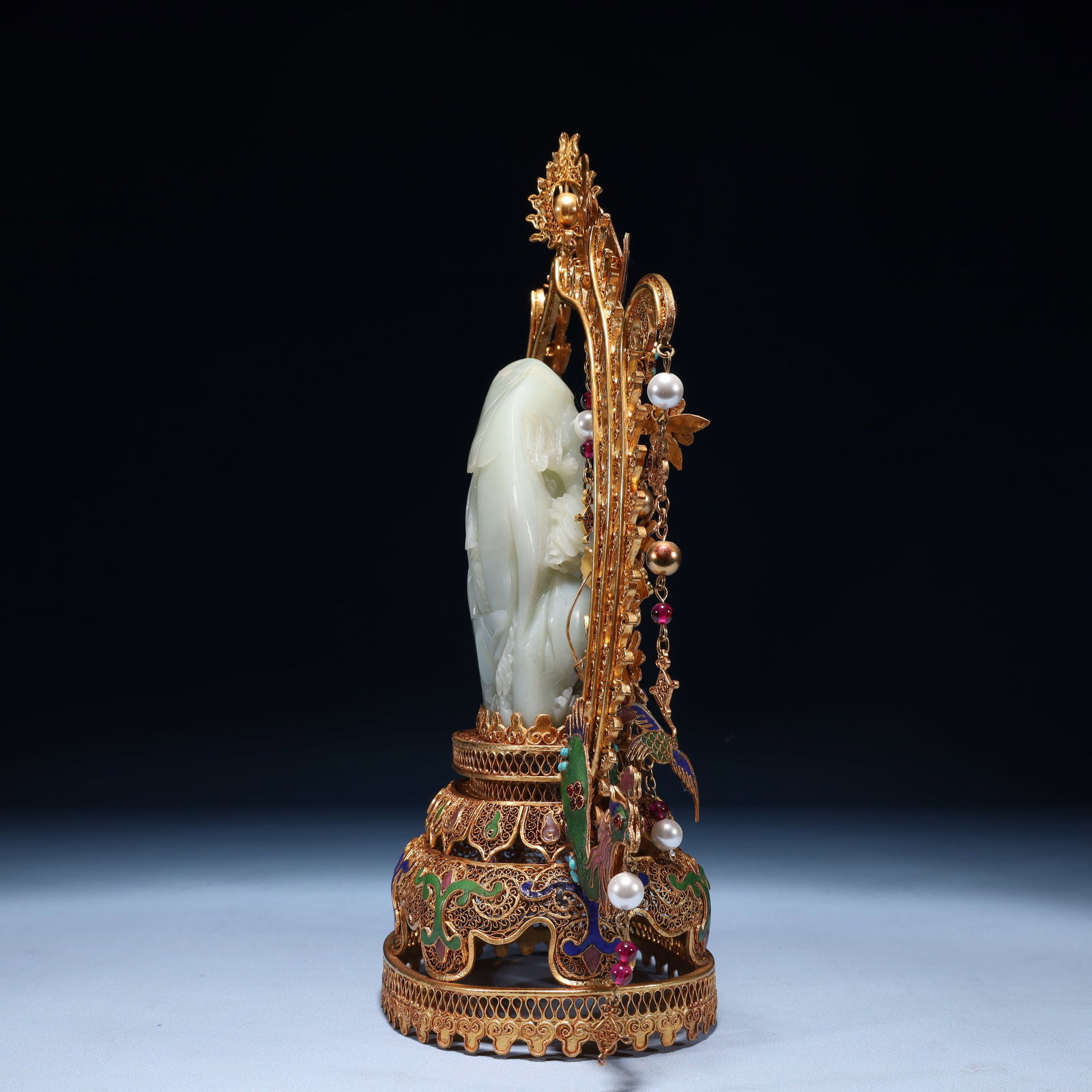 An Exquisite Filigree and Gilding Inlaid White Jade Landscape Pattern Ornament,Inlaid Gems - 9