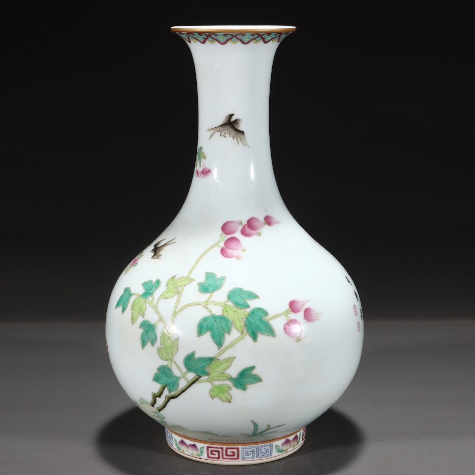 A Rare Famille-Rose Painted Gold Flower and Bird Pattern Vase,With Poem - 4