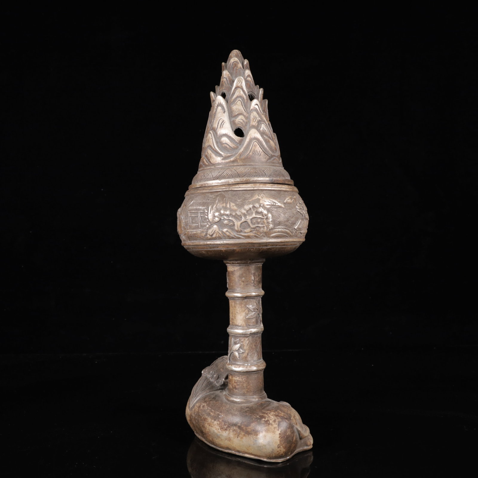 A Pair of Exquisite Silver-Plated Bronze Landscape Pattern Auspicious Beast Censers - 16