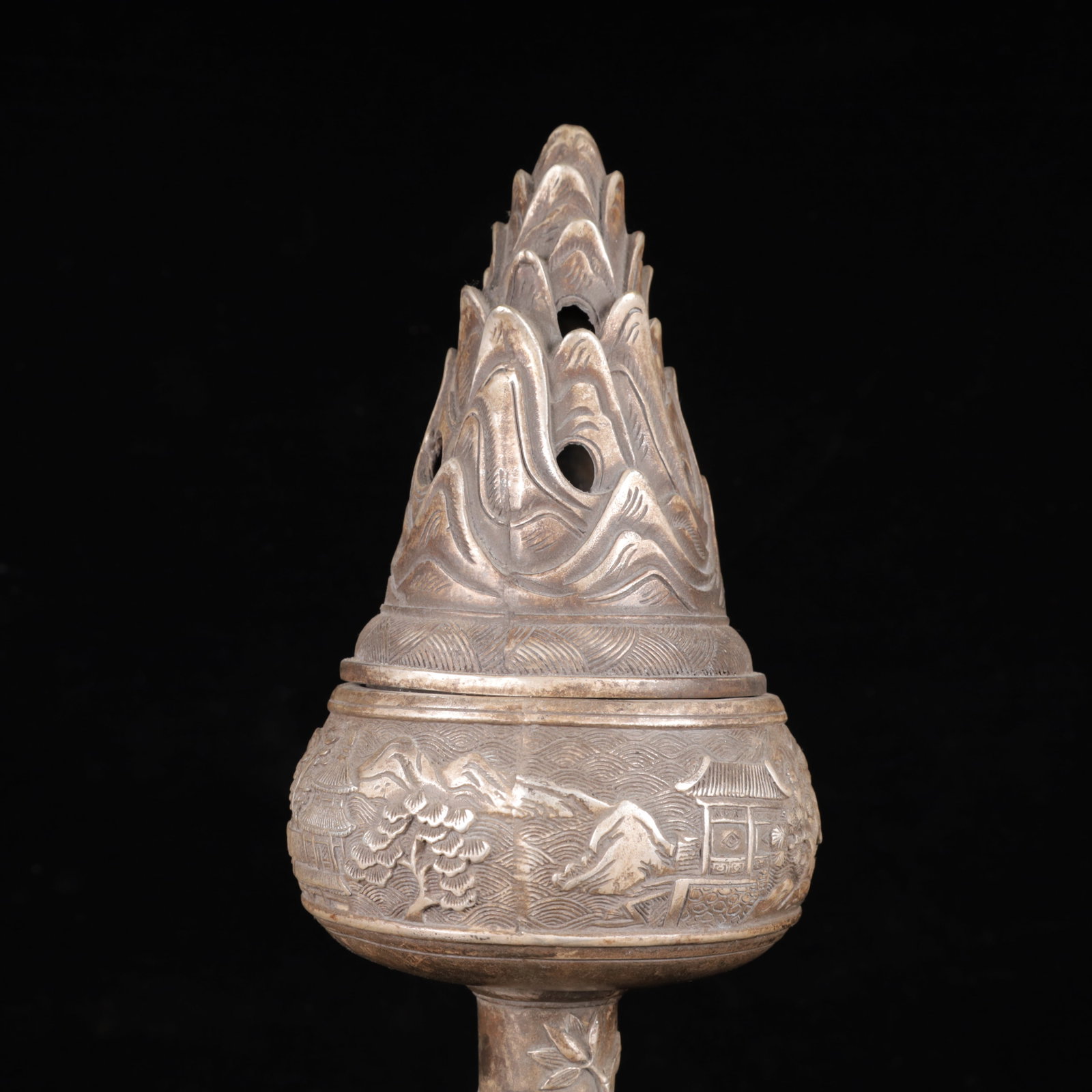 A Pair of Exquisite Silver-Plated Bronze Landscape Pattern Auspicious Beast Censers - 9