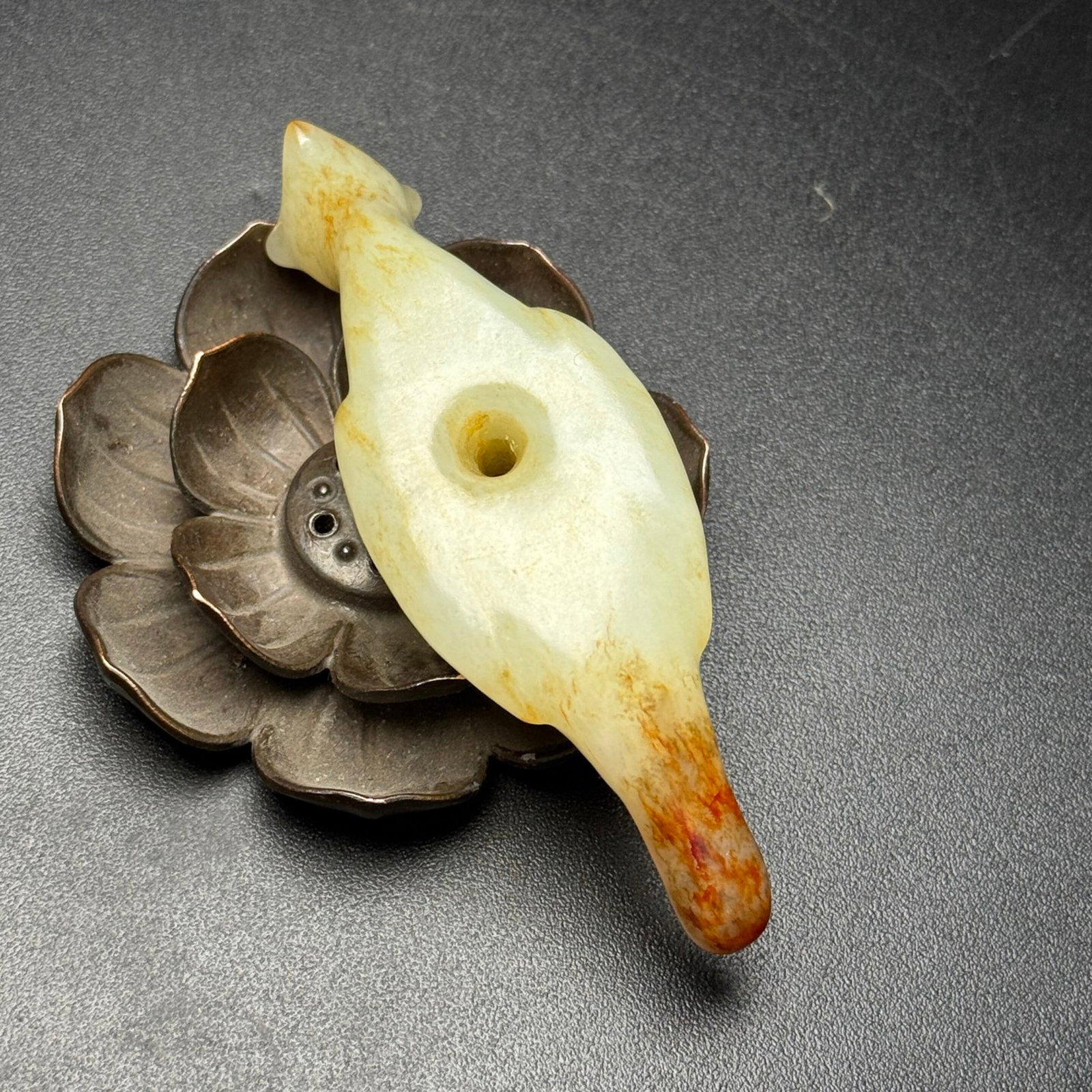 An Exquisite White Jade Bird Pendant - 6