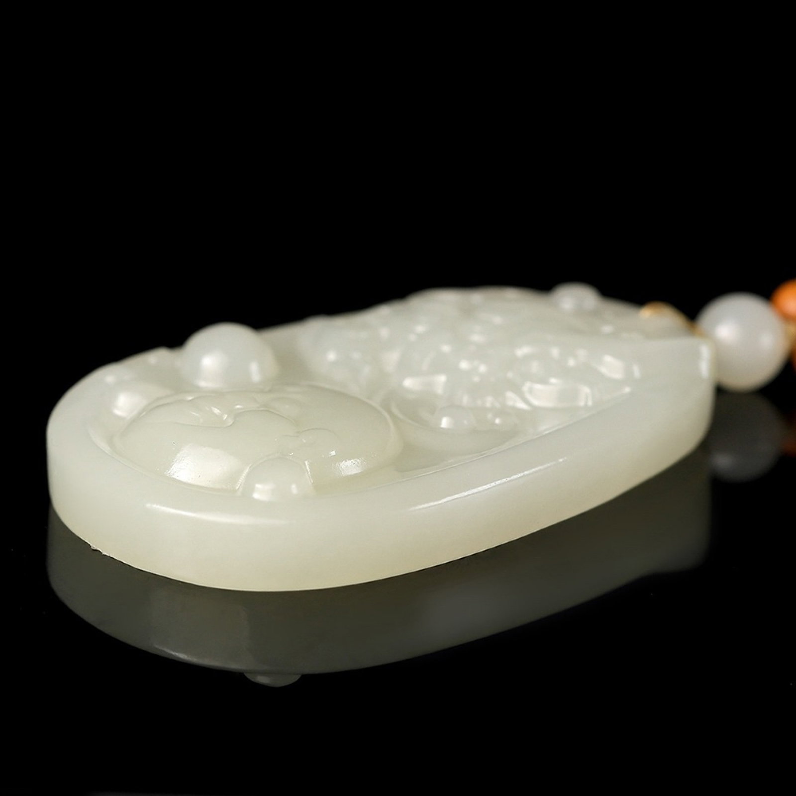An Exquisite White Jade Statue of Maitreya Buddha Pendant - 4
