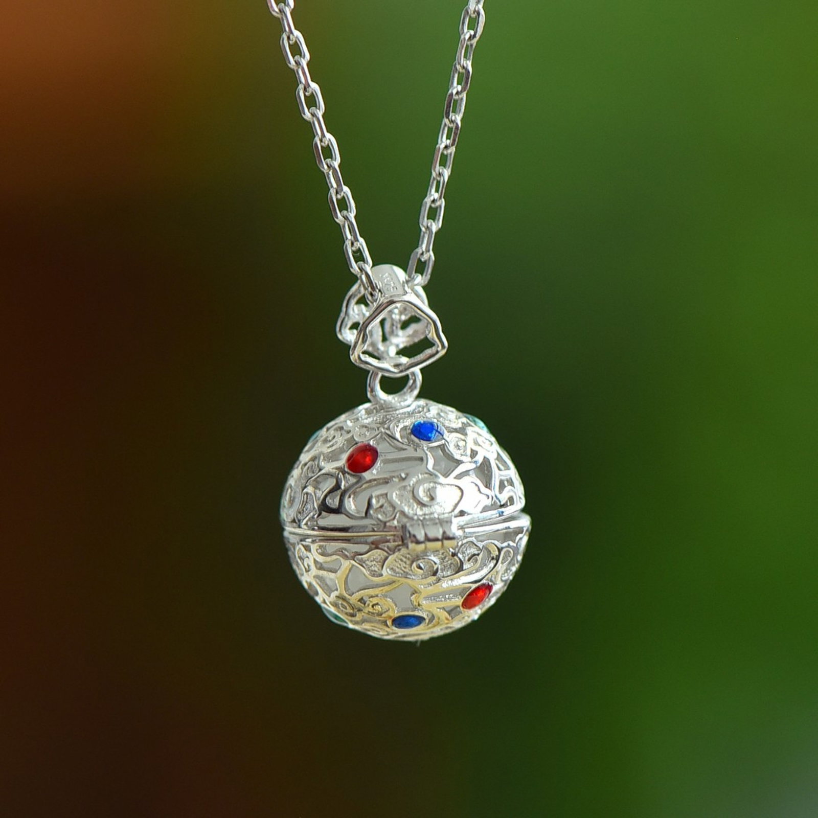 An Exquisite Sterling Silver Inlaid White Jade Pendant,Inlaid Gems - 3