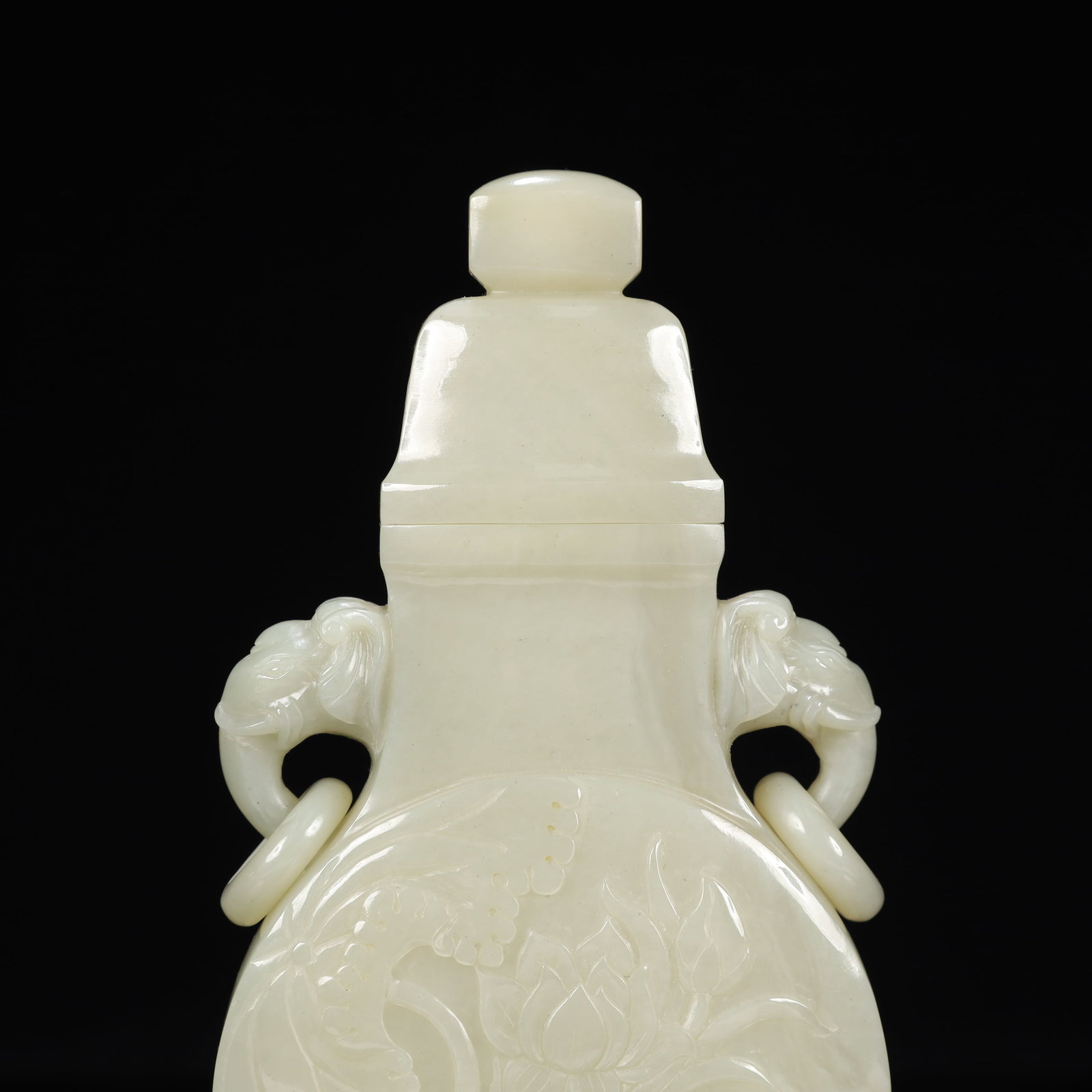 An Exquisite White Jade Flower and Bird Pattern Elephant-Ears Bottle - 2