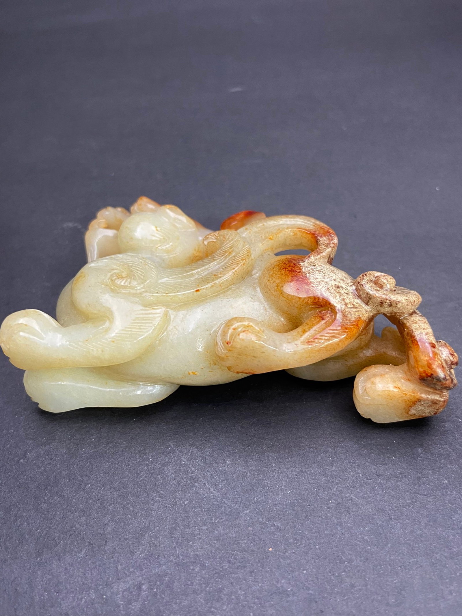 An Exquisite White Jade Auspicious Beast Hand Piece - 5