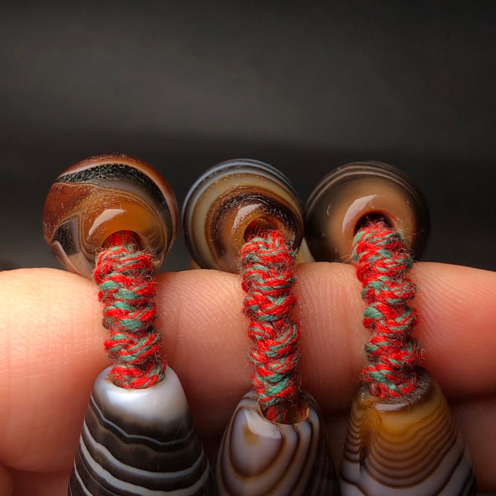 An Exquisite Agate Necklace - 8