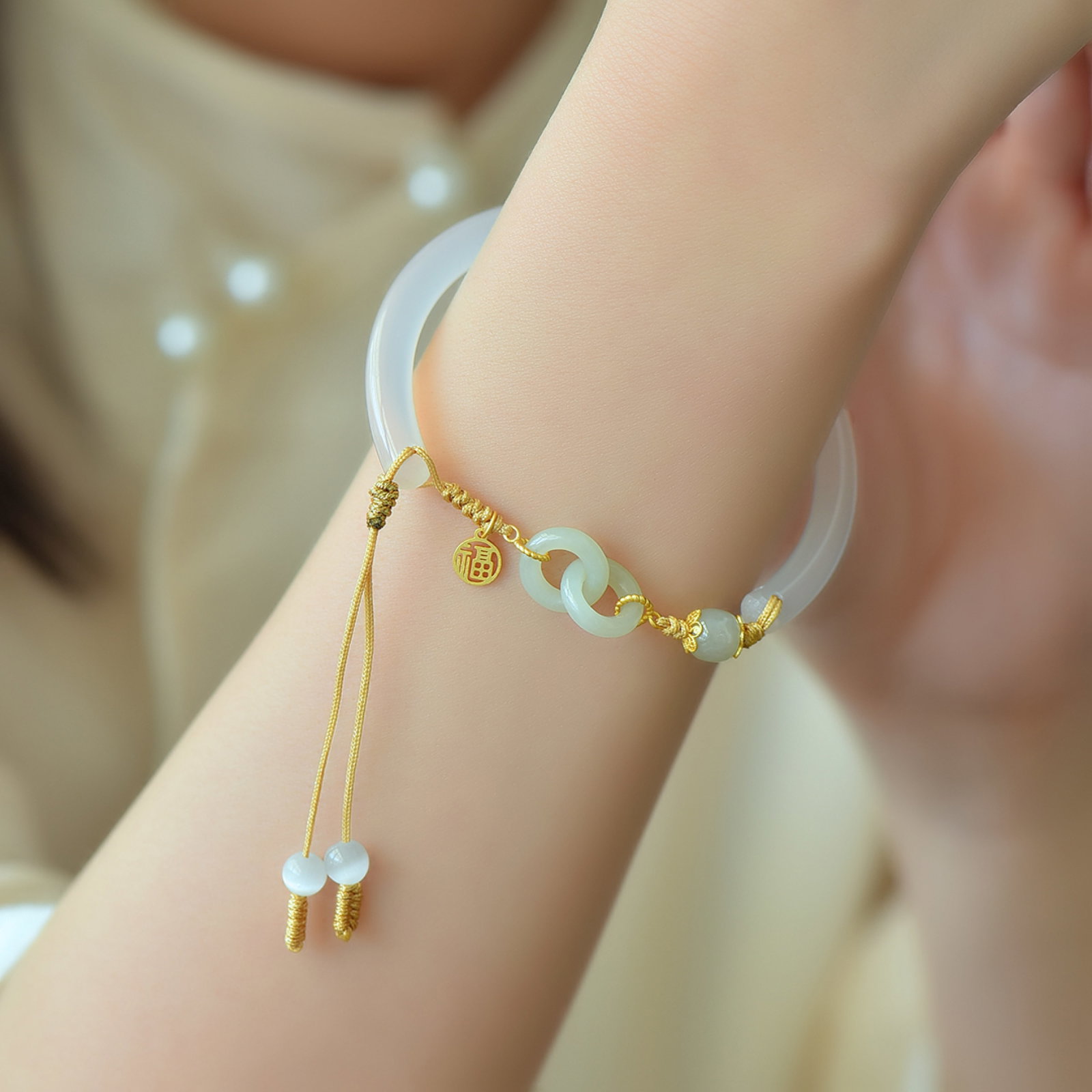 An Exquisite Agate Bracelets,With White Jade - 6