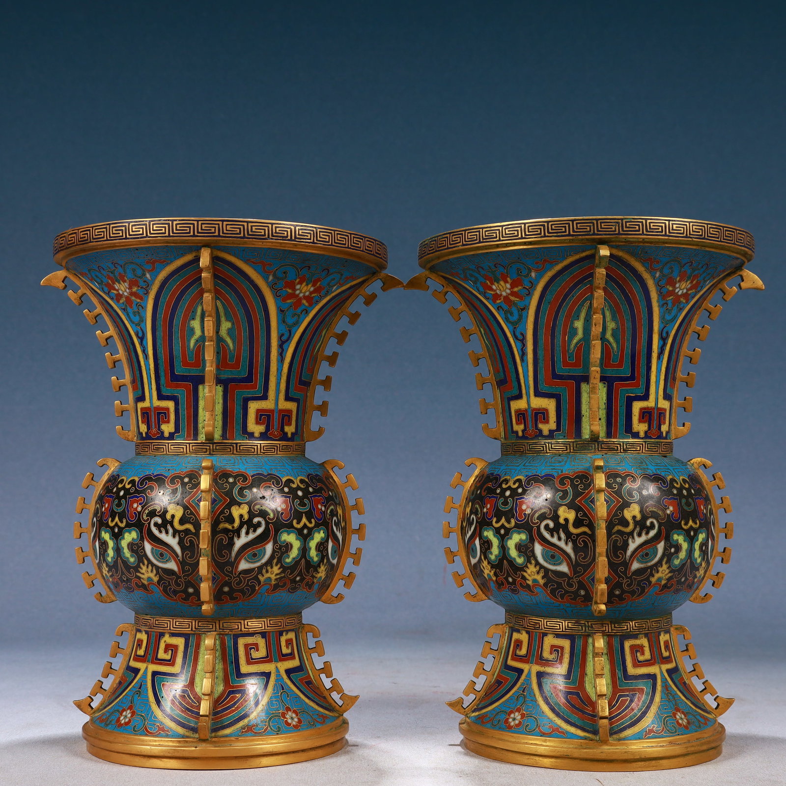 A Pair of Exquisite Cloisonne Beast-Face Pattern Vases - 3
