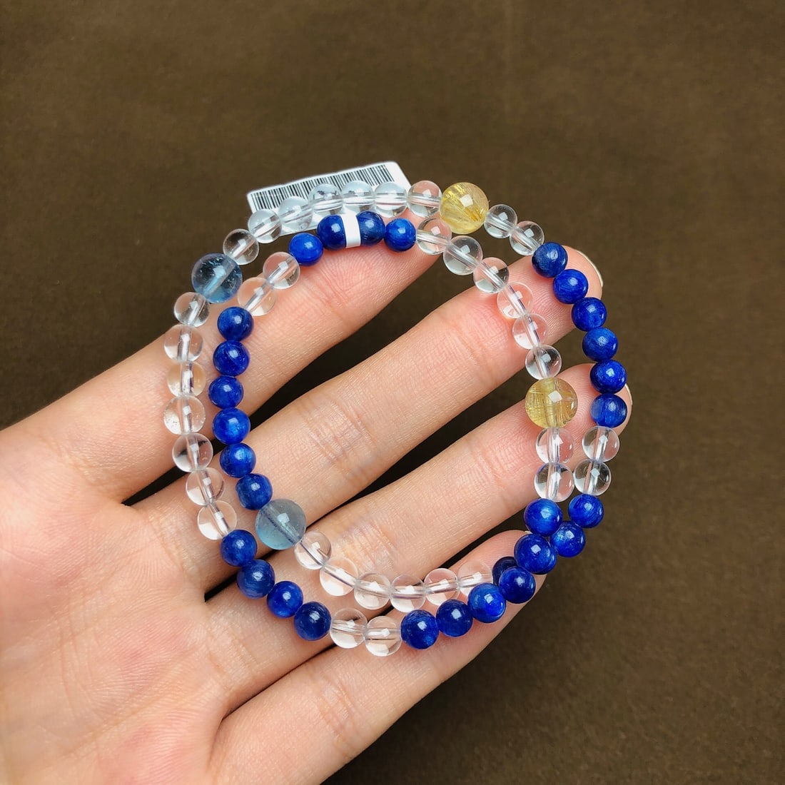 An Exquisite Crystal Aquamarine Bracelets: Estimated Value:800-1600 An Exquisite Crystal Aquamarine Bracelets,Size:5.7mm,7.5mm, Weight:16.8g 水晶海蓝宝手串
