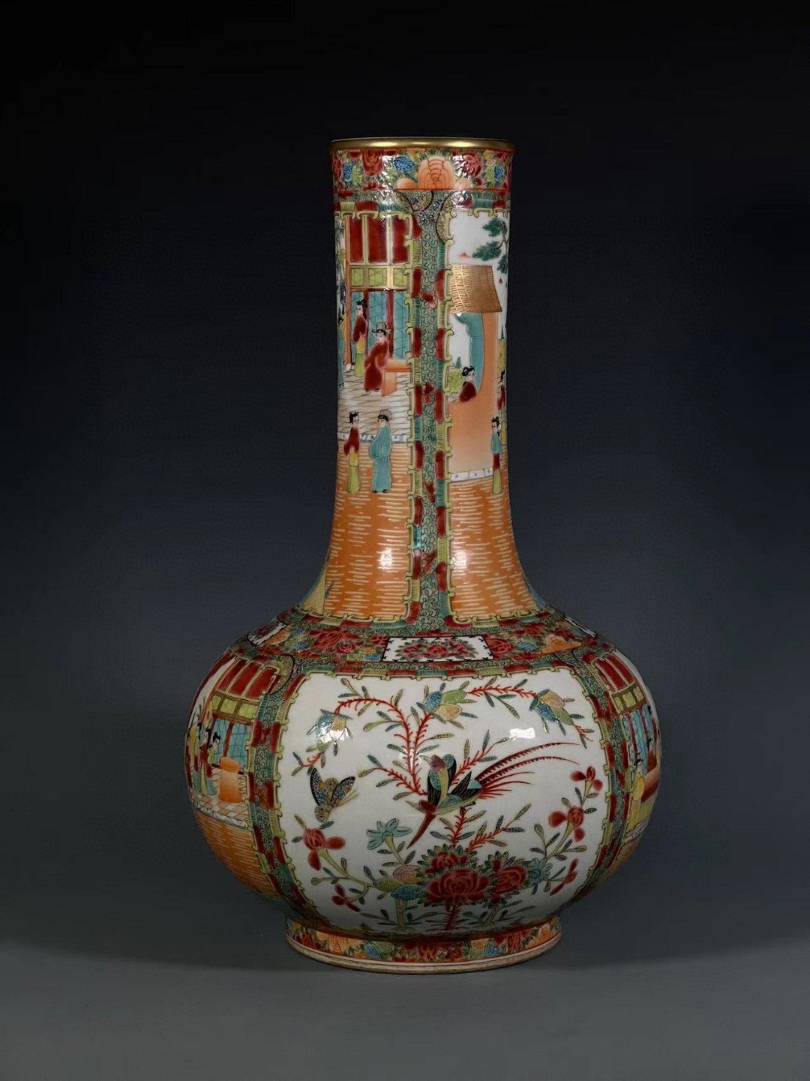 An Exquisite Famille-Rose Painted Gold Figure,Flower and Bird Pattern Vase - 2