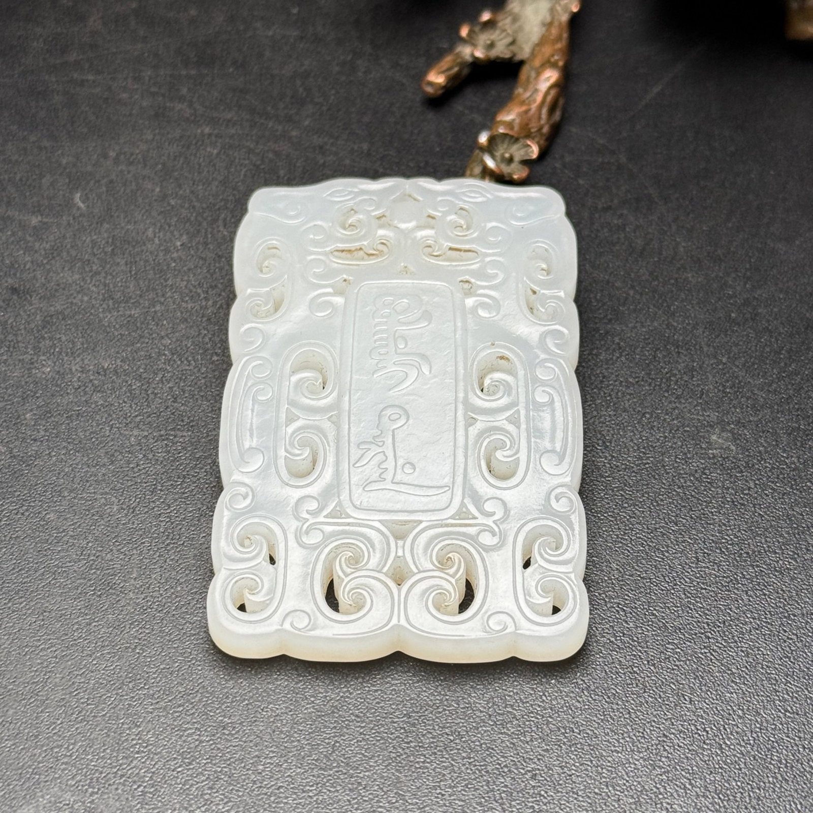 An Exquisite White Jade Hollow Dragon Pattern Pendant - 6