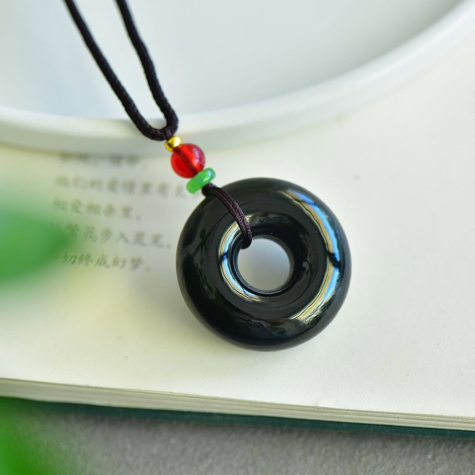 An Exquisite Sapphire Pendant - 4