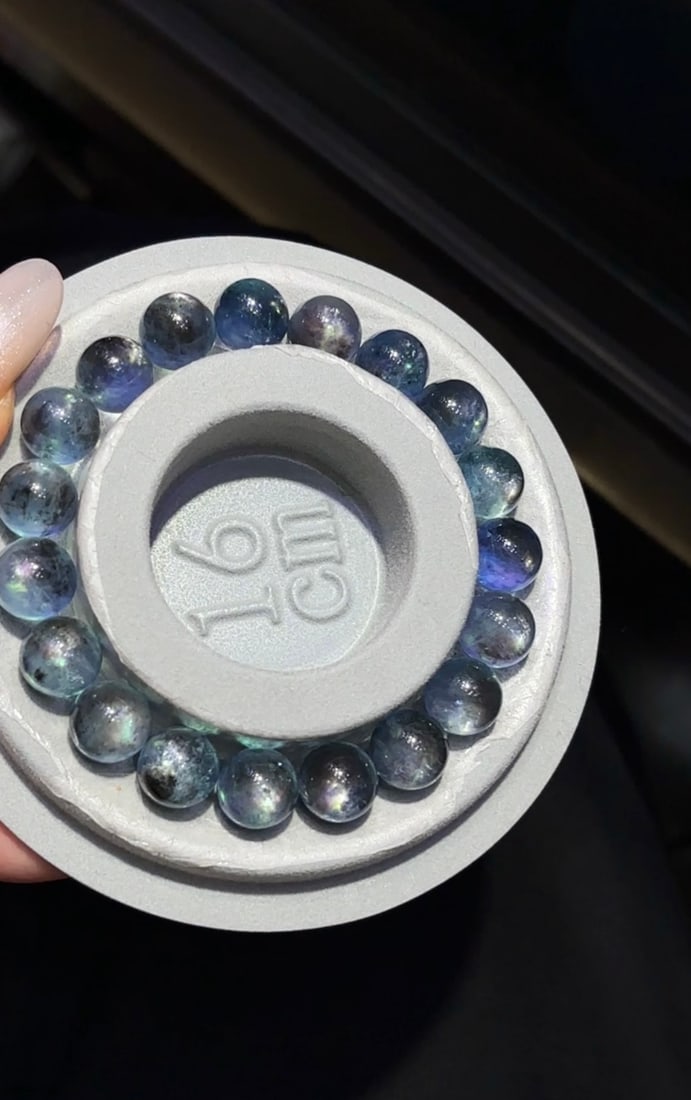 An Exquisite Aquamarine Bracelets - 4