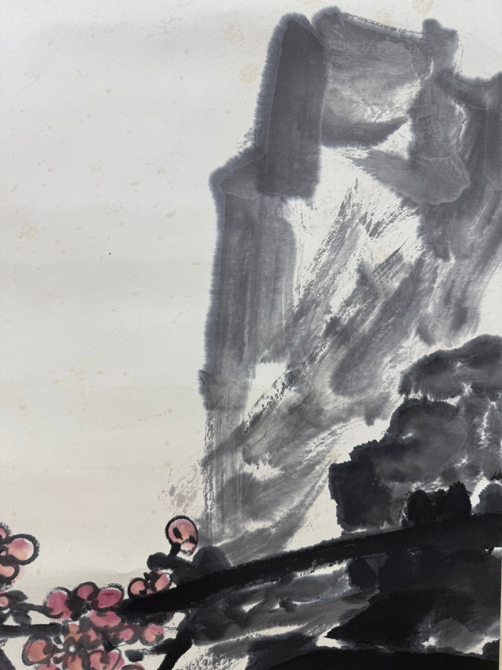 A Chinese Vertical Scroll Ink Painting of Plum Blossom on Paper,Wu Changshuo - 3