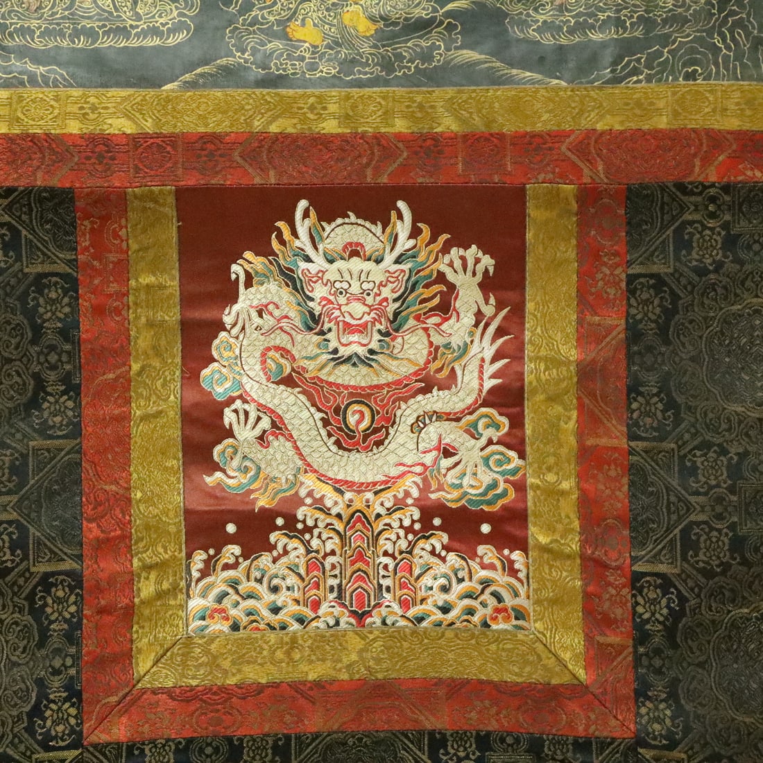 A Rare Brocade Painted Color Statue of Manjusri Tangka - 8