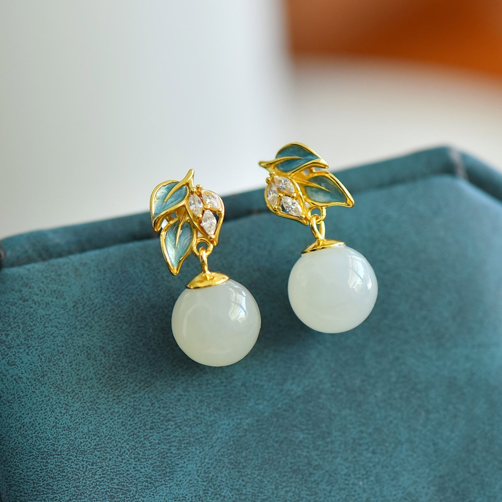 A Pair of Exquisite Sterling Silver-Gold Plated Inlaid White Jade Enamel Earrings - 4