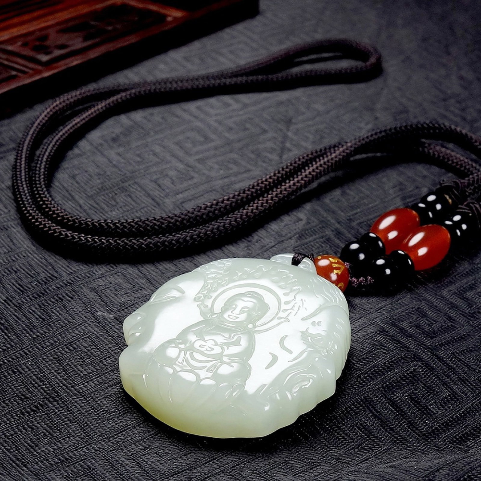 An Exquisite White Jade Buddha Statue Pendant - 6