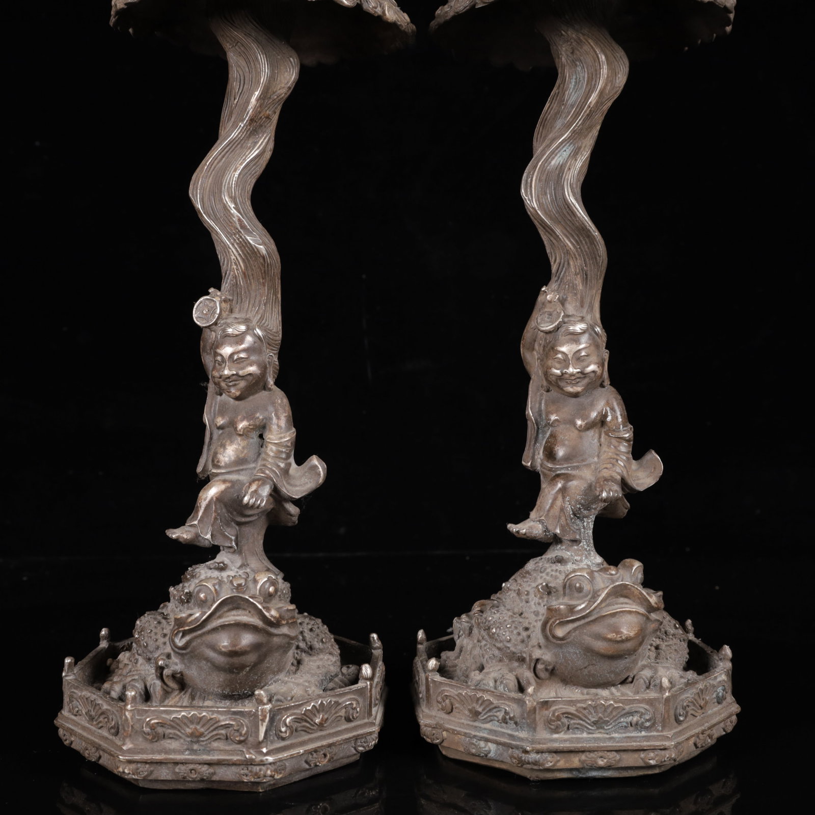 A Pair of Exquisite Silver-Plated Bronze Figure Pattern Auspicious Beast Candlesticks - 3