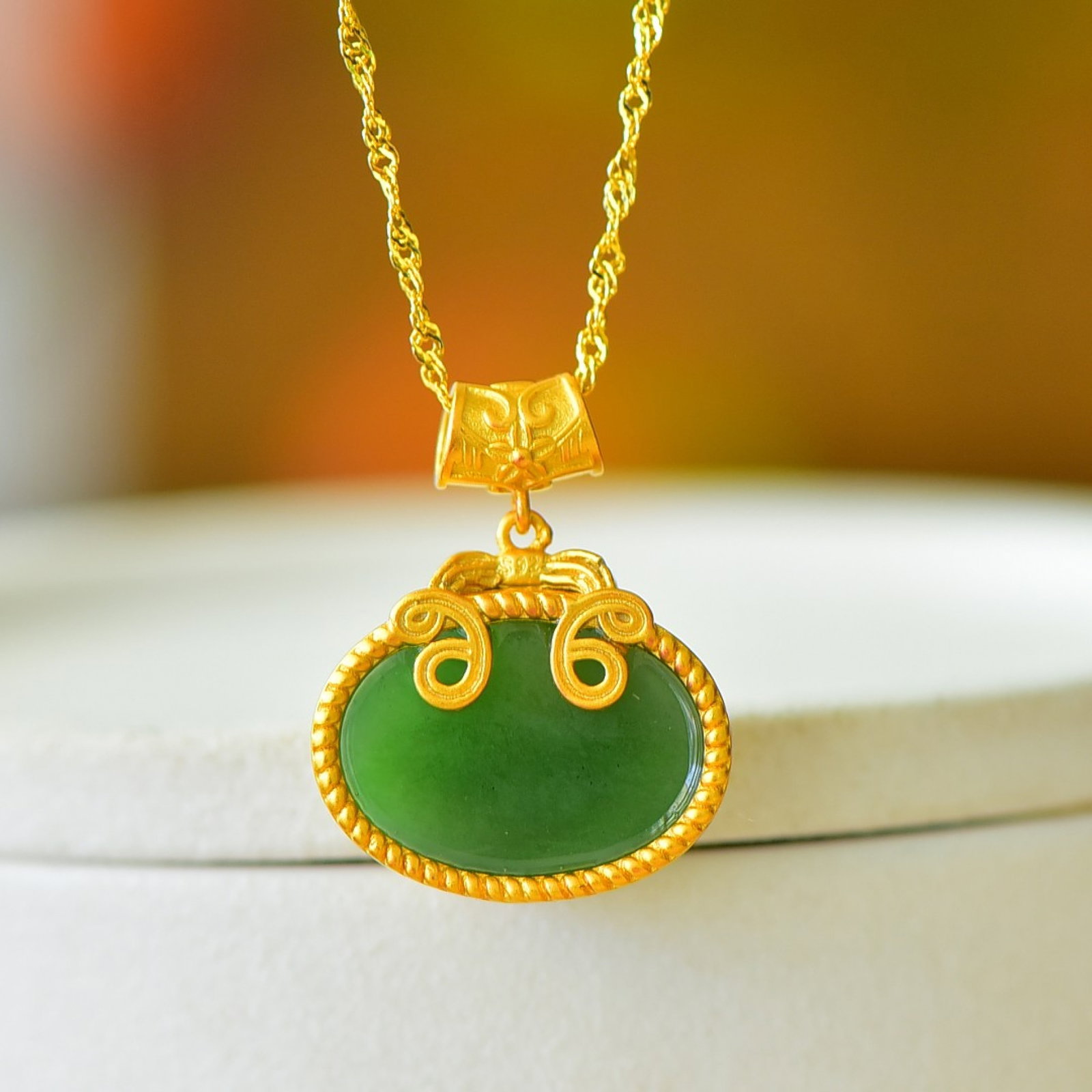 An Exquisite Sterling Silver-Gold Plated Inlaid Jasper Pendant - 5