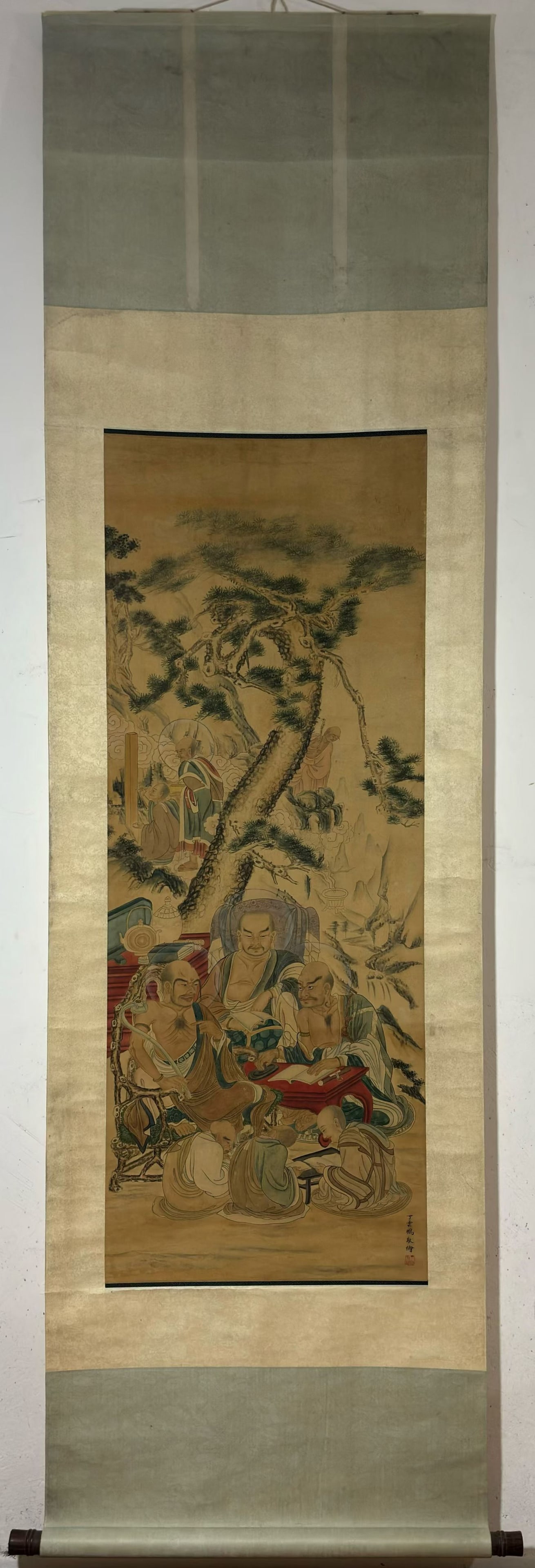 A Chinese Vertical Scroll Ink Painting of Statue of Arhat on Silk,Ding Yunpeng (1 of 9)