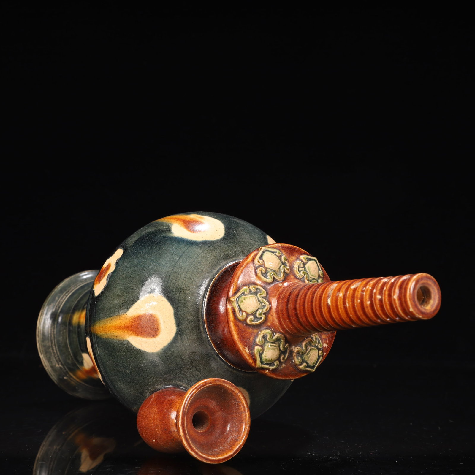 A Rare Tang Tri-Color Glazed Pottery Vase - 11