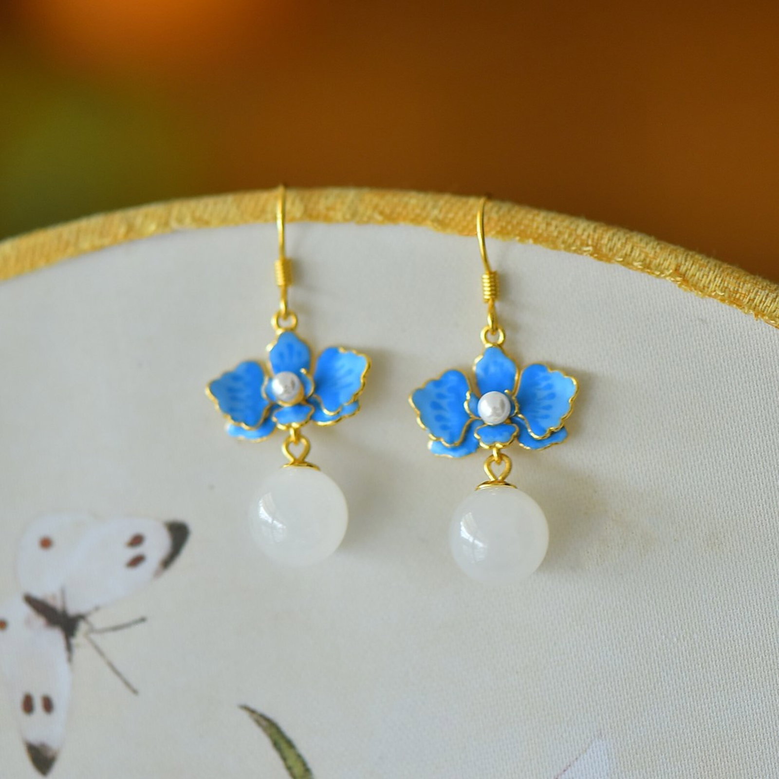 A Pair of Exquisite Sterling Silver-Gold Plated Inlaid White Jade Enamel Earrings - 3
