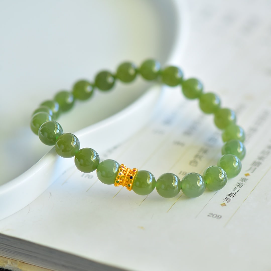 An Exquisite Jasper Bracelets - 2