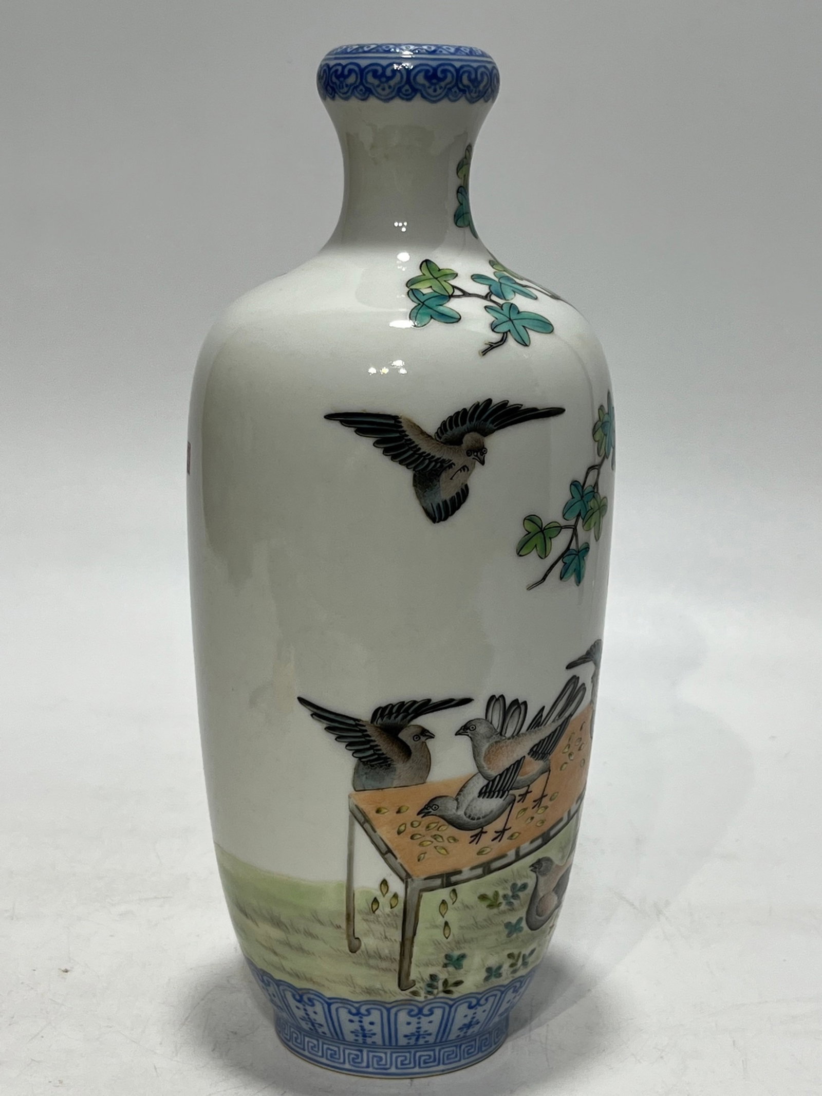 An Exquisite Famille-Rose Flower and Bird Pattern Vase,With Poem - 3