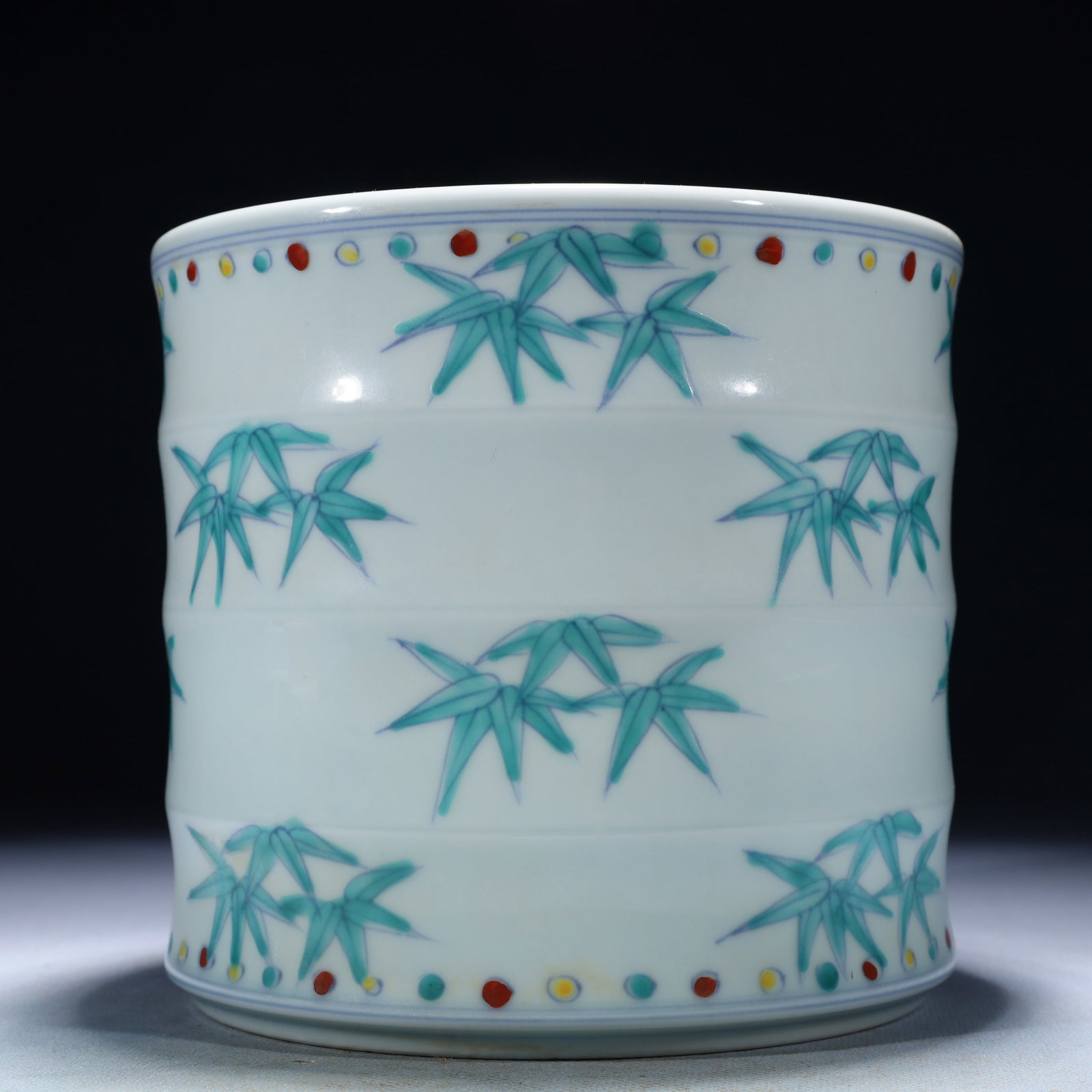 An Exquisite Doucai Bamboo Pattern Vat - 3