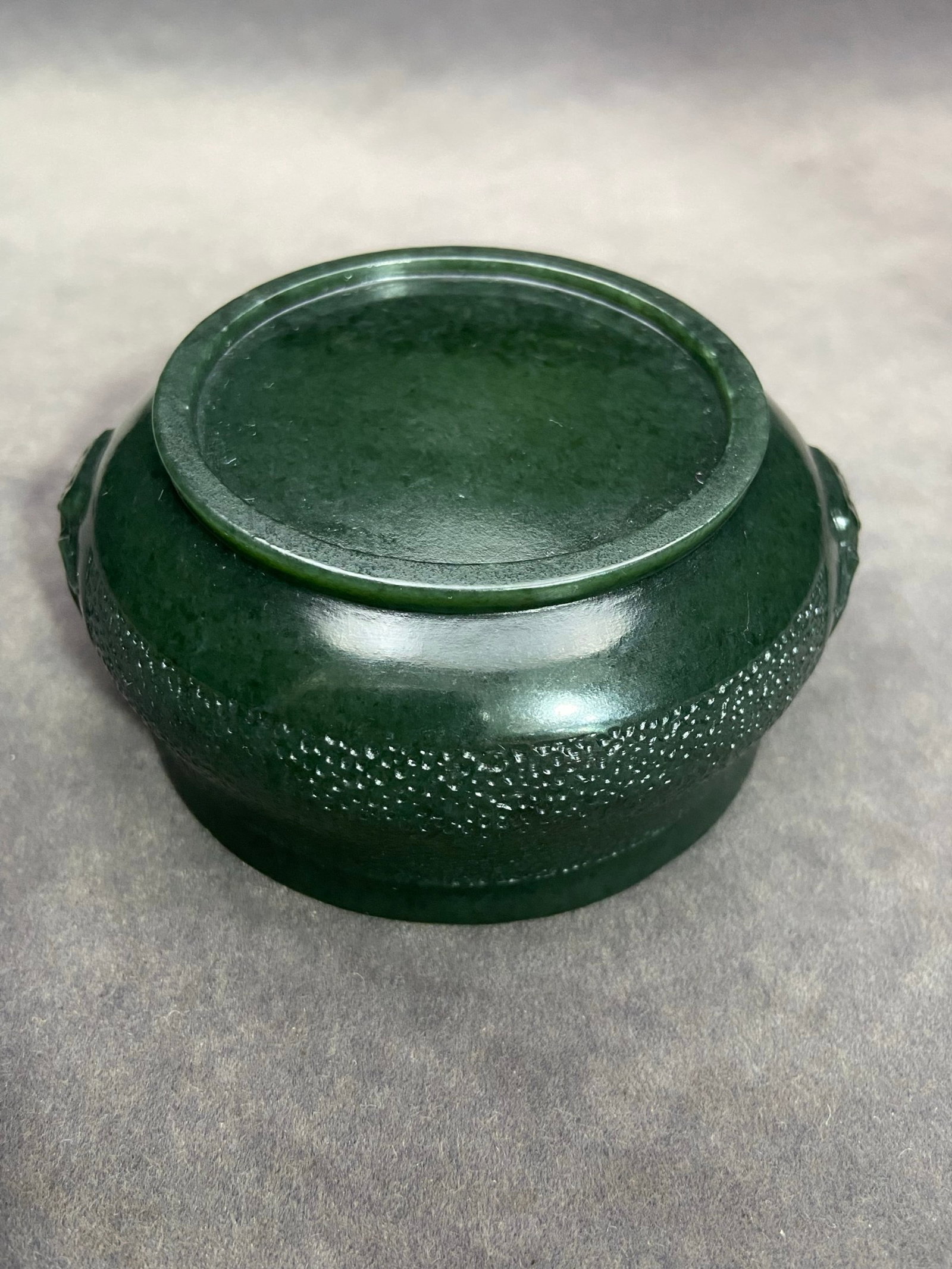 An Exquisite Jasper Lion-Ears Censer - 4