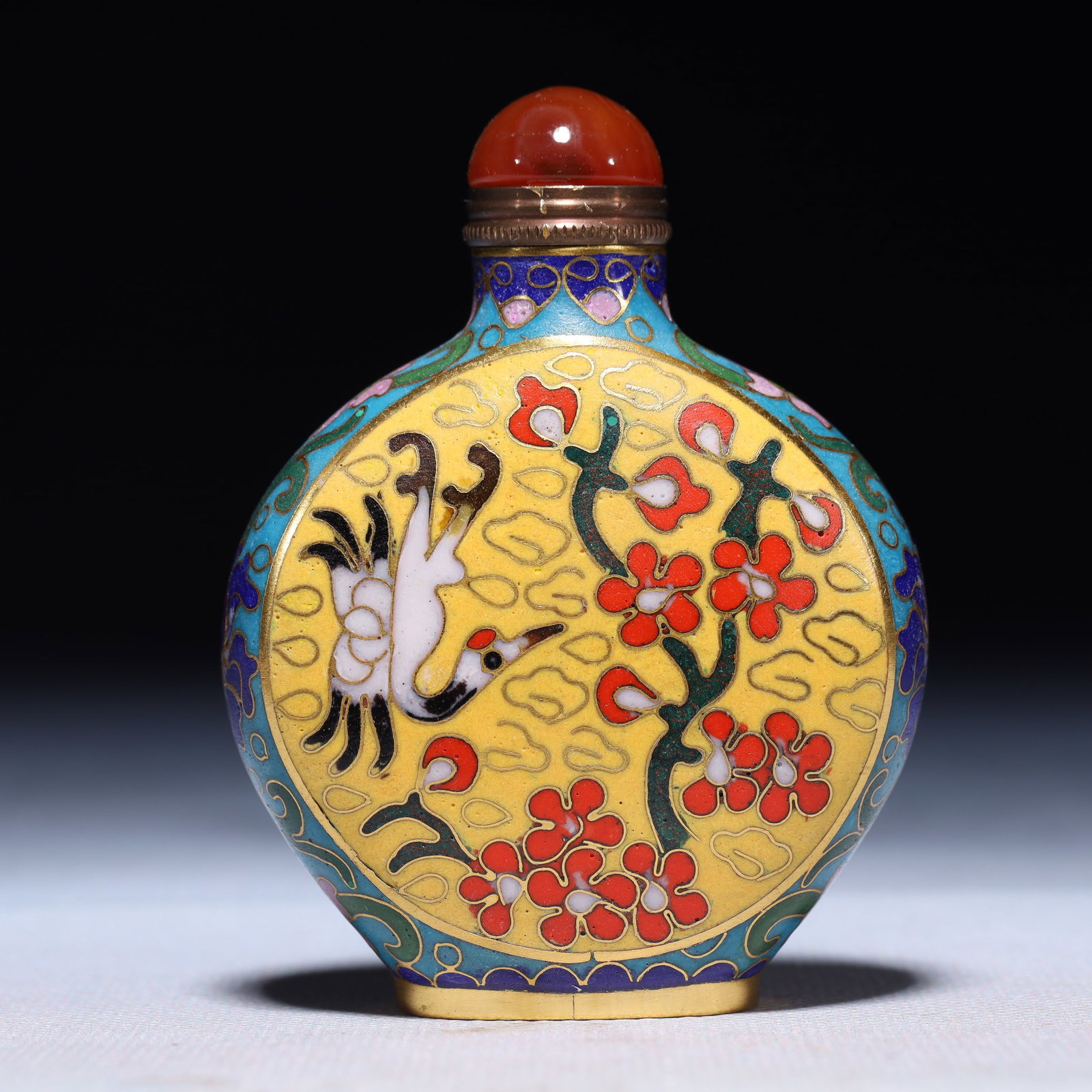 An Exquisite Cloisonne Flower and Crane Pattern Snuff Bottle: An Exquisite Cloisonne Flower and Crane Pattern Snuff Bottle,Qing Dynasty,China,Size:2.4inx0.8inx3.1in,Weight:83.9g