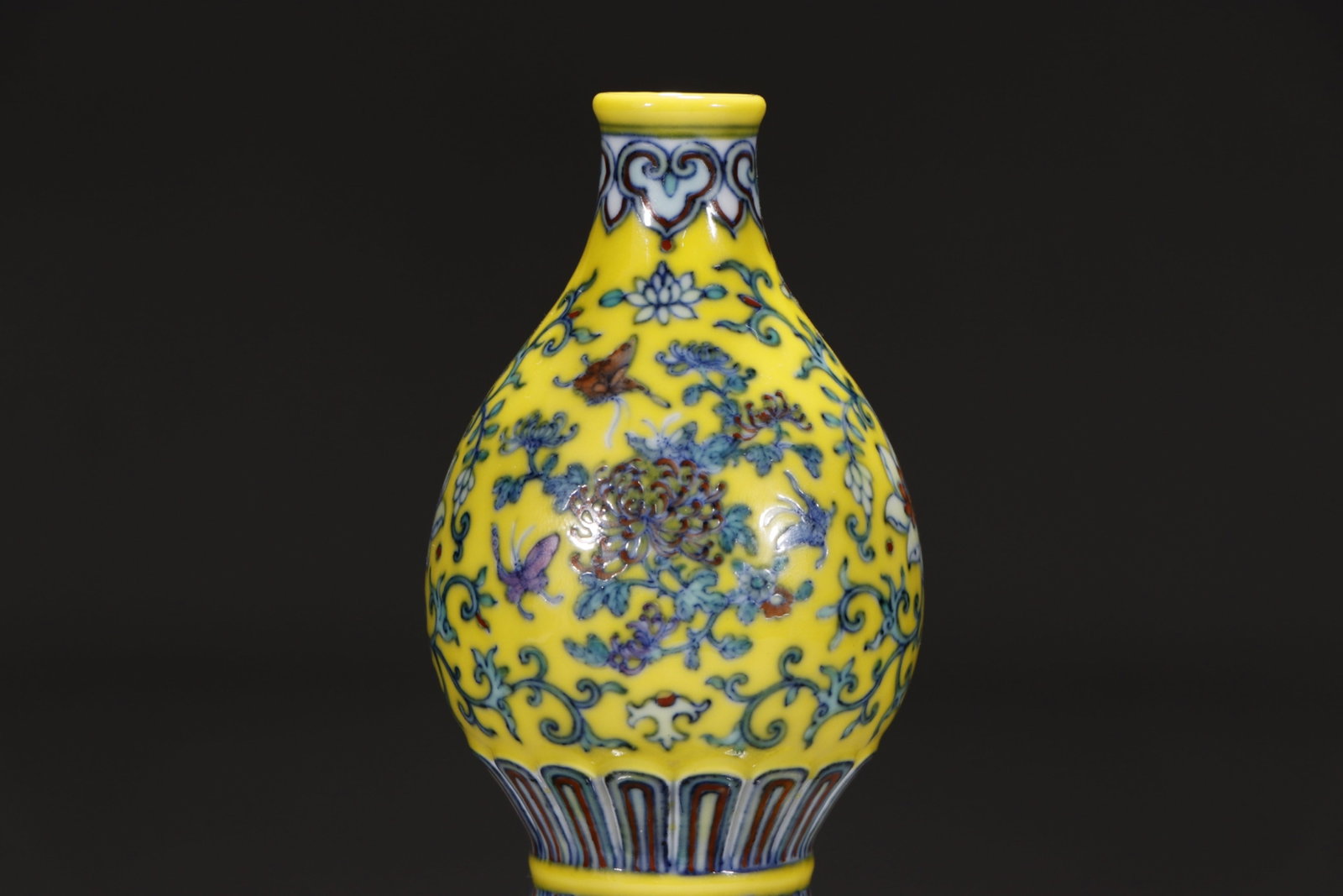 An Exquisite Yellow Ground Doucai Lotus and Butterfly Pattern Gourd-Shaped Vase: An Exquisite Yellow Ground Doucai Lotus and Butterfly Pattern Gourd-Shaped Vase,Qing Dynasty,China,Yongzheng Six-character Mark,Size:9.1in
