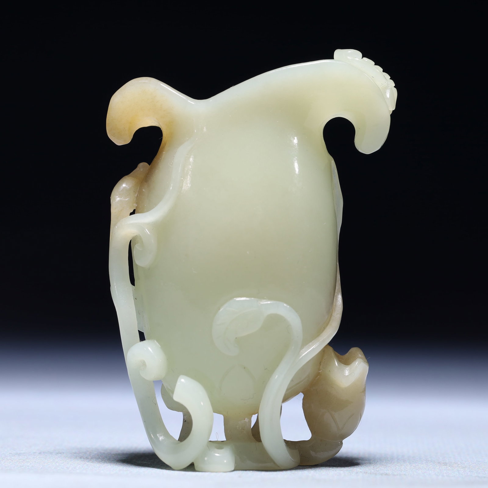 An Exquisite White Jade Flower Pattern Cup - 5