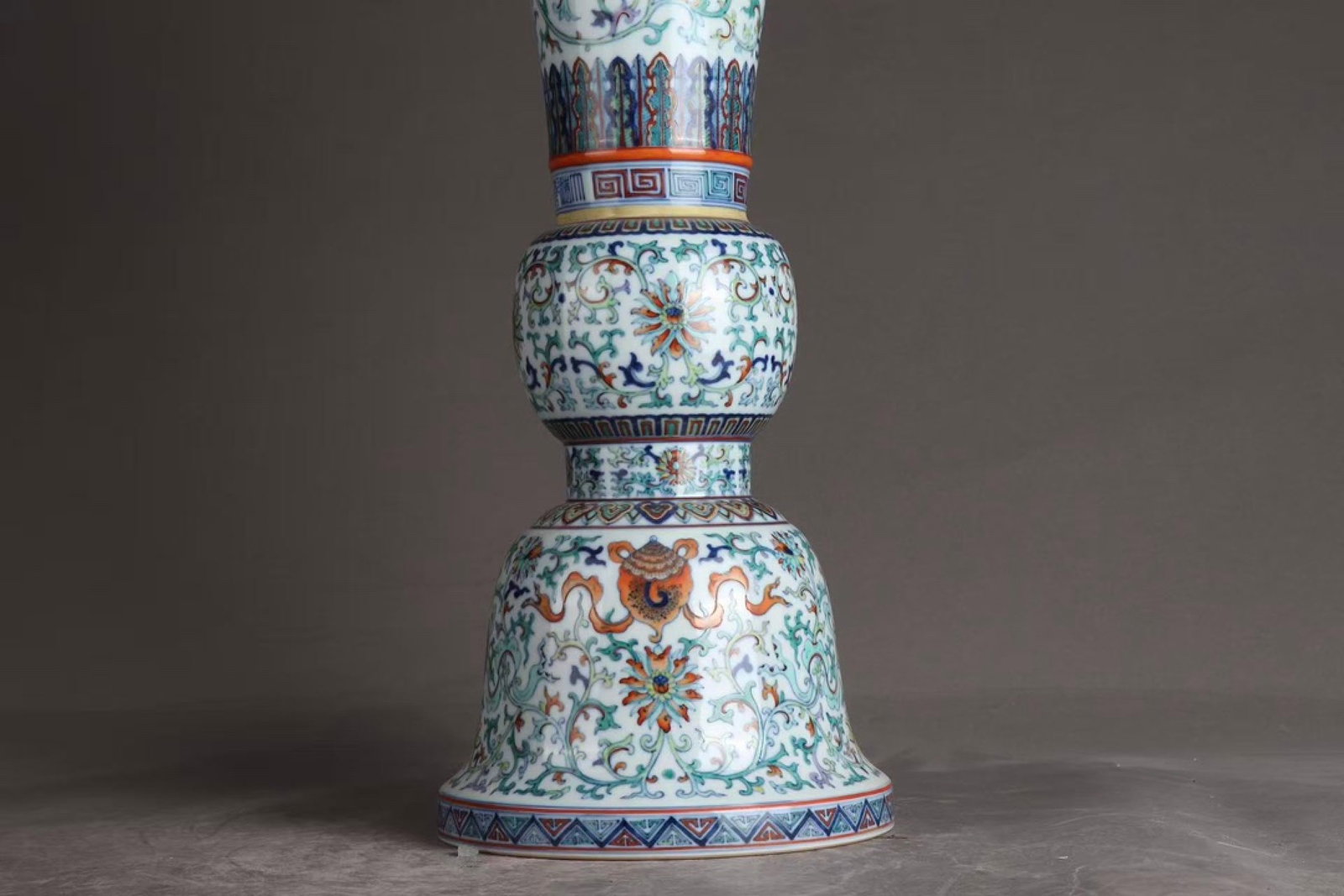 A Huge Doucai Lotus Pattern Vase - 6