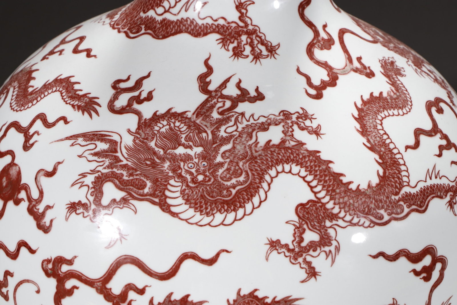 A Huge Underglaze-Red Dragon Pattern Vase - 4