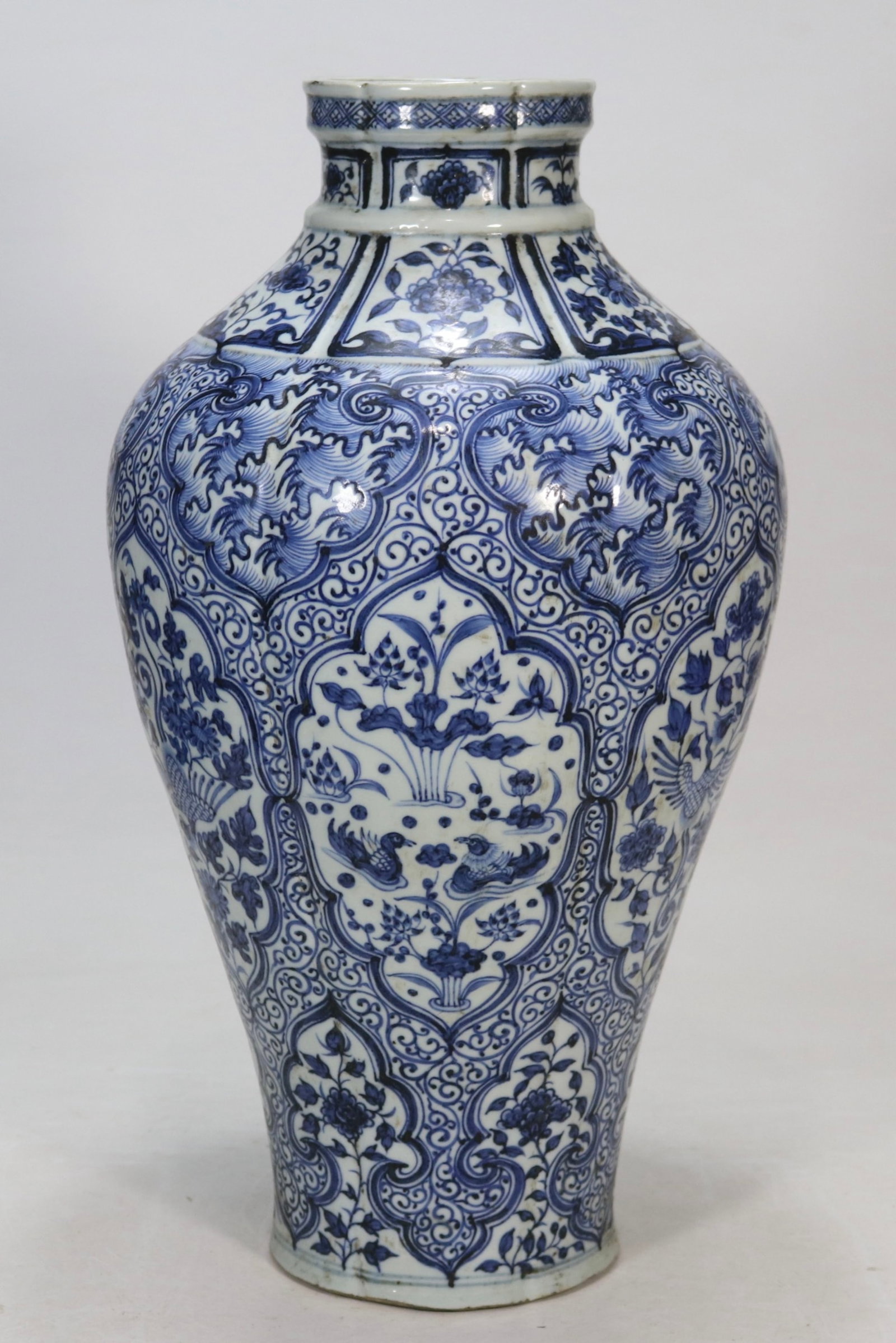 A Huge Blue and White Flower and Mandarin Duck Pattern Vase (1 of 8)